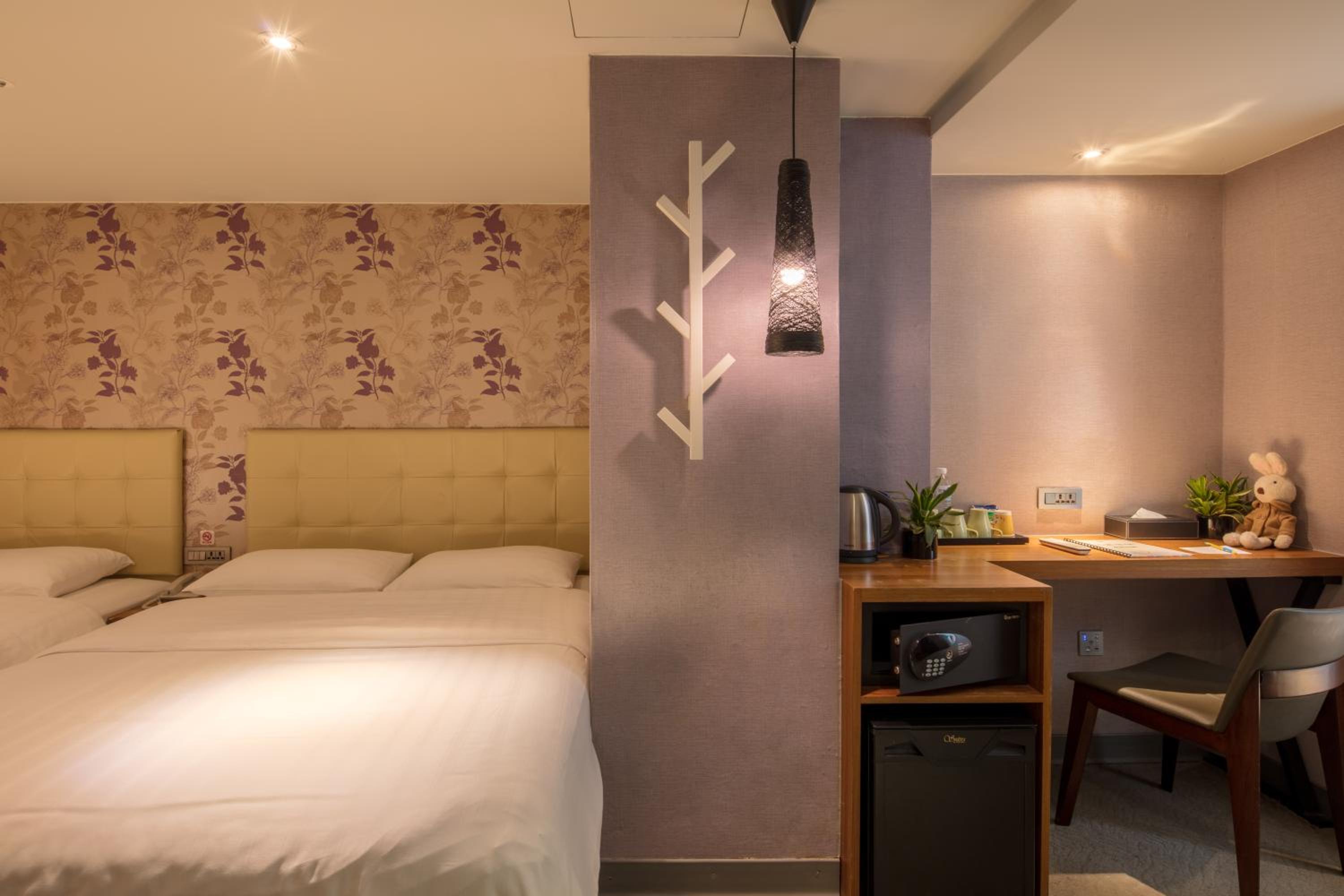 Urtrip Hotel
