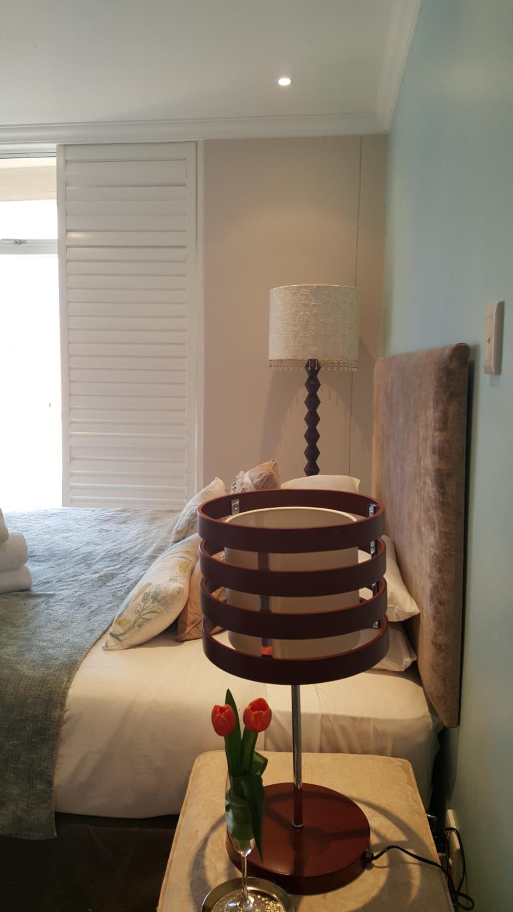 703 Oyster Schelles - by Stay in Umhlanga