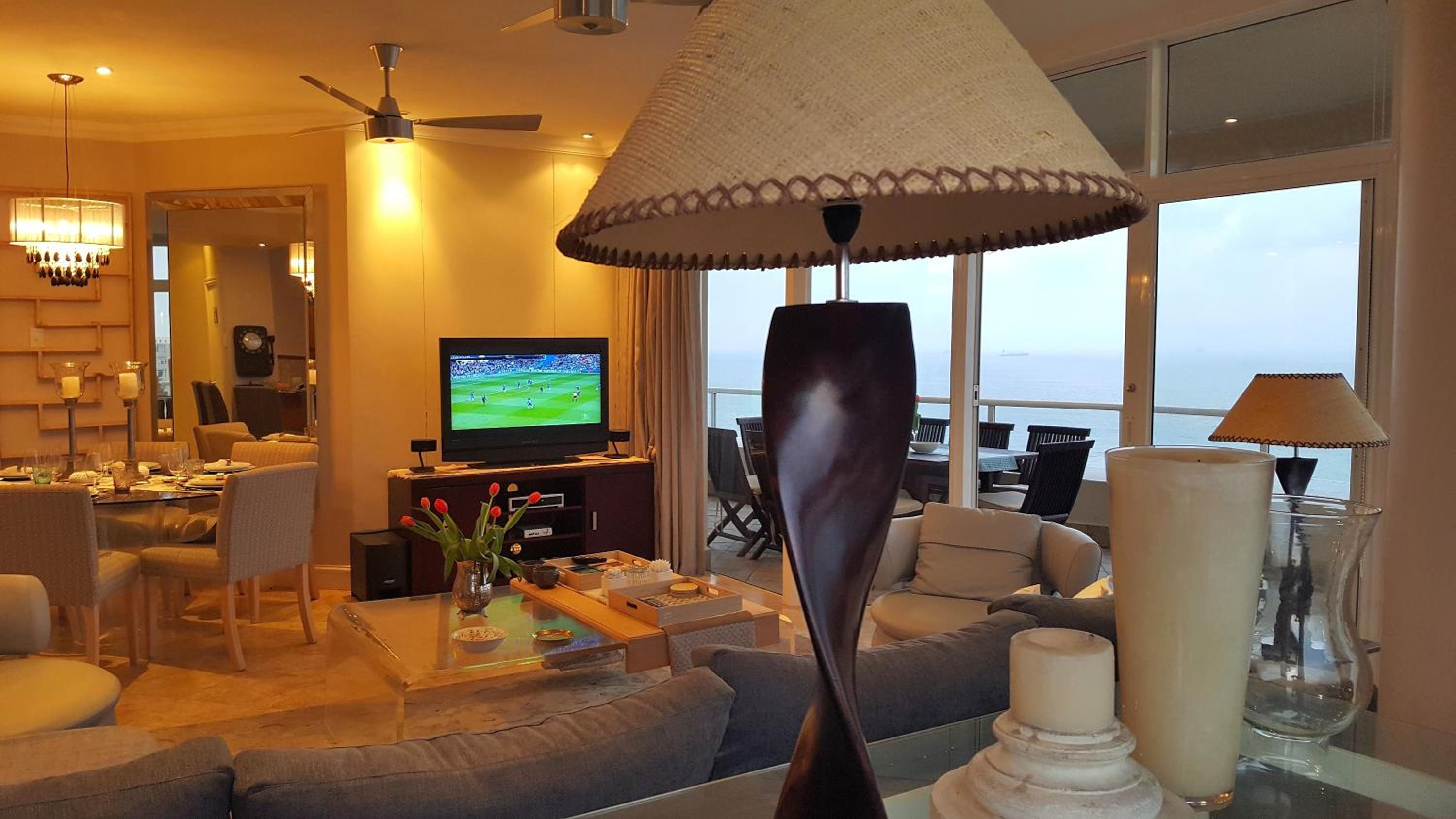 703 Oyster Schelles - by Stay in Umhlanga