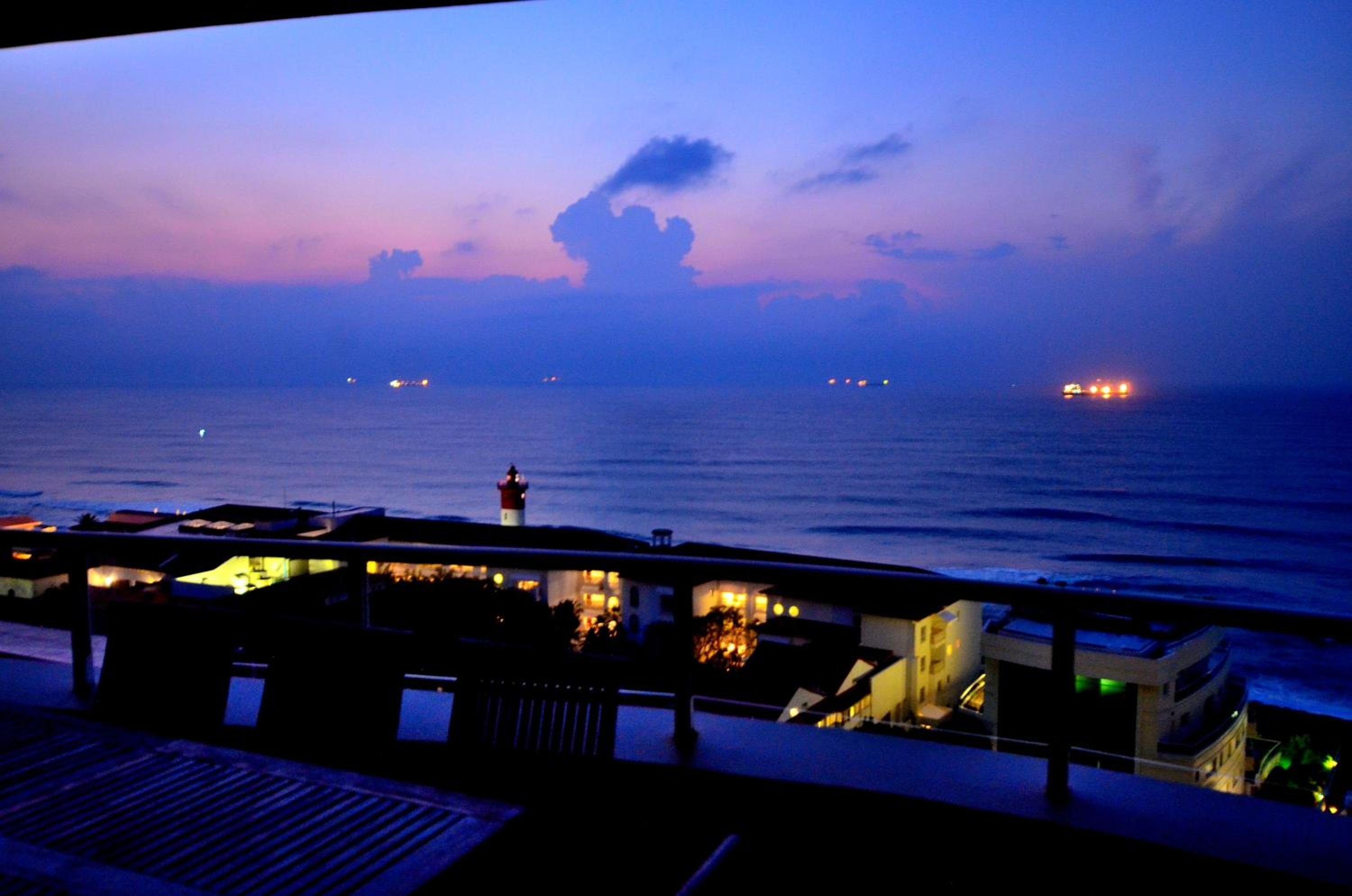 703 Oyster Schelles - by Stay in Umhlanga
