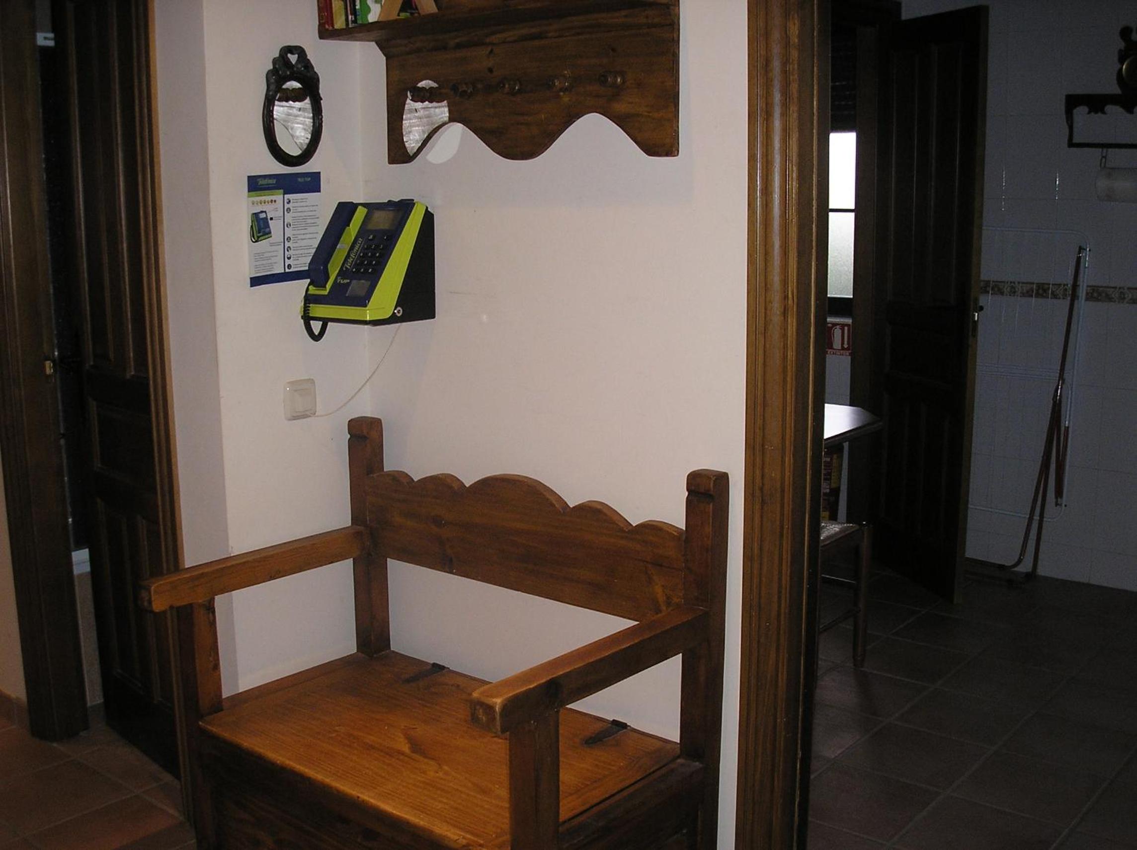 Photo 18