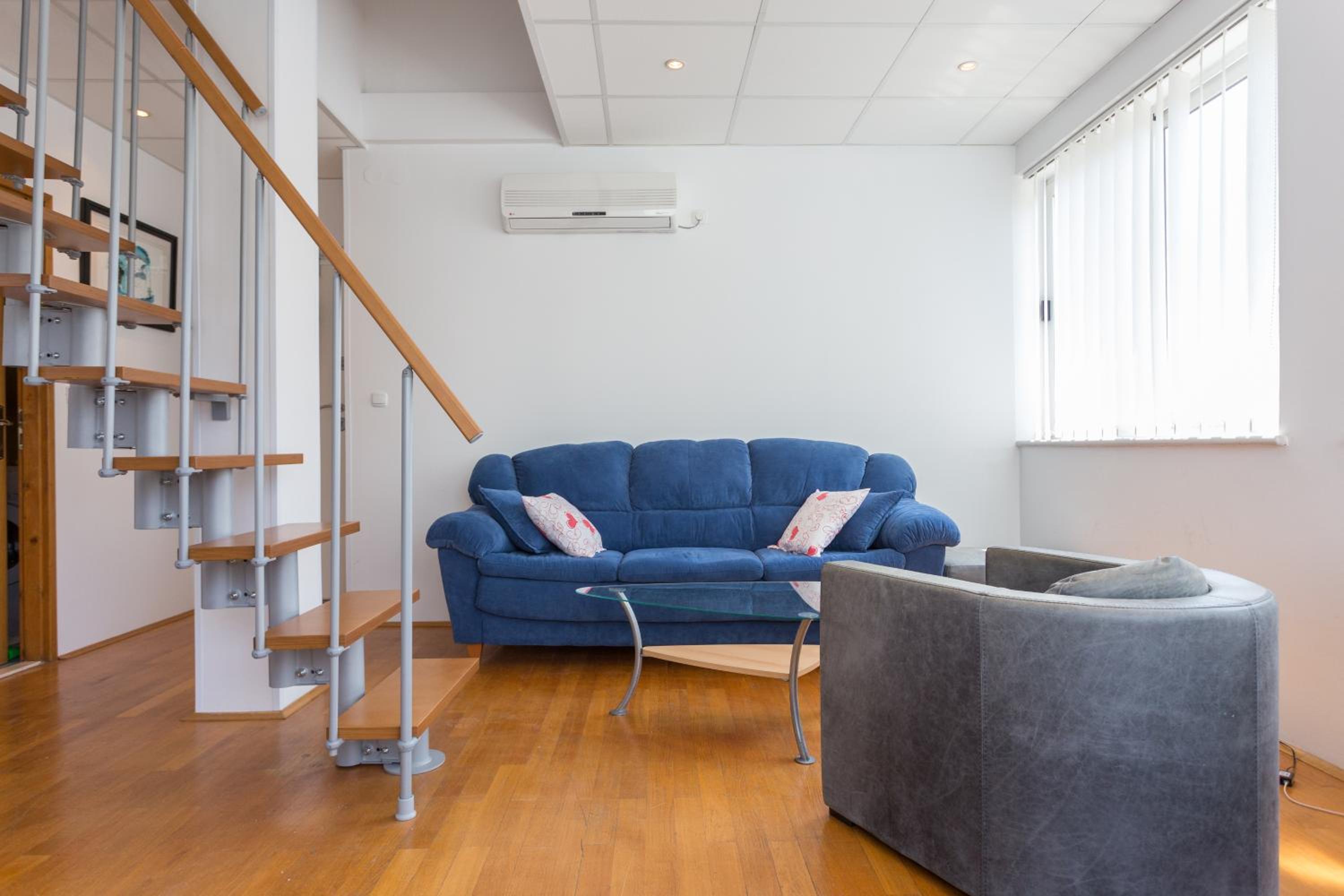Apartment Nikatoni