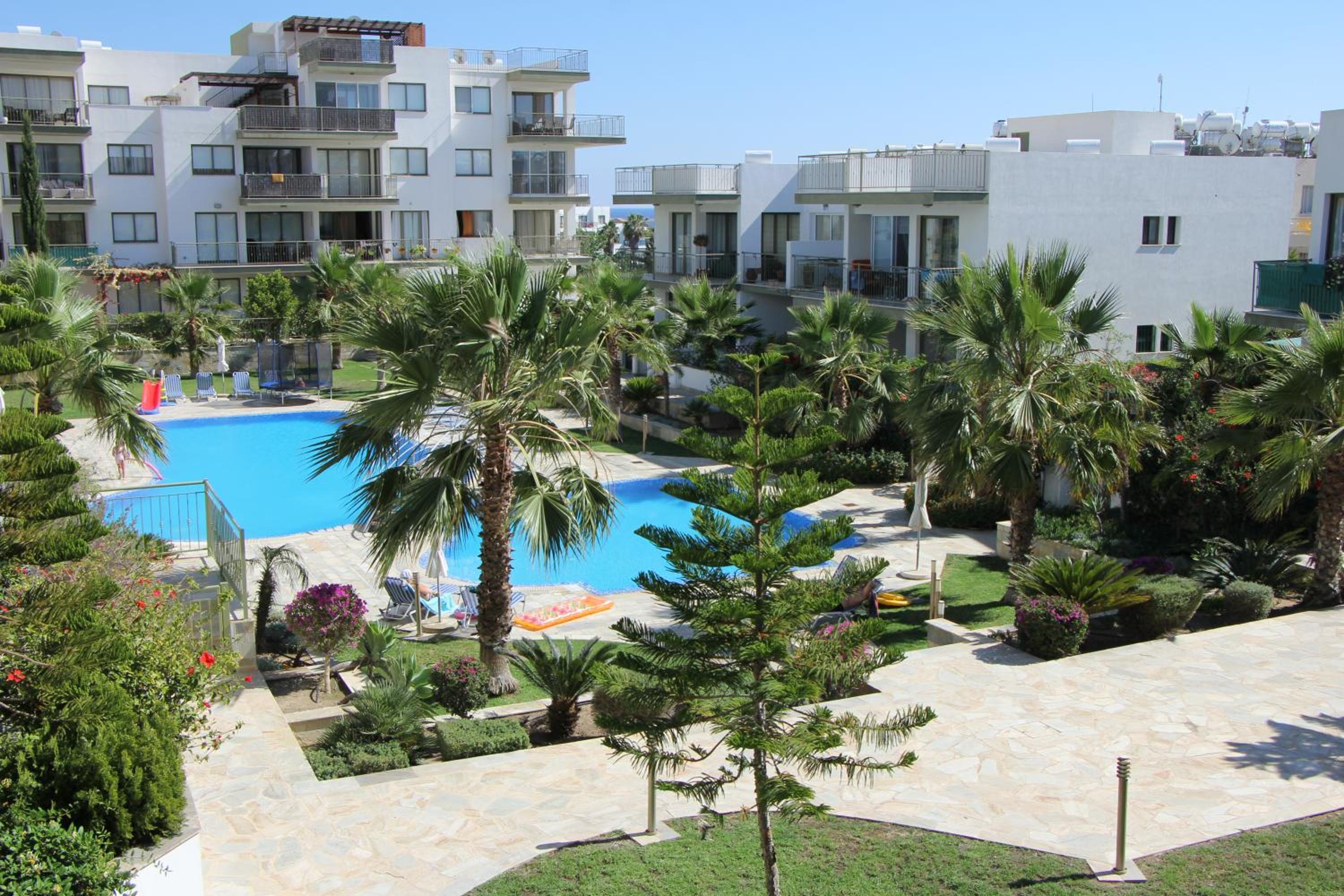 Danaos Pool View