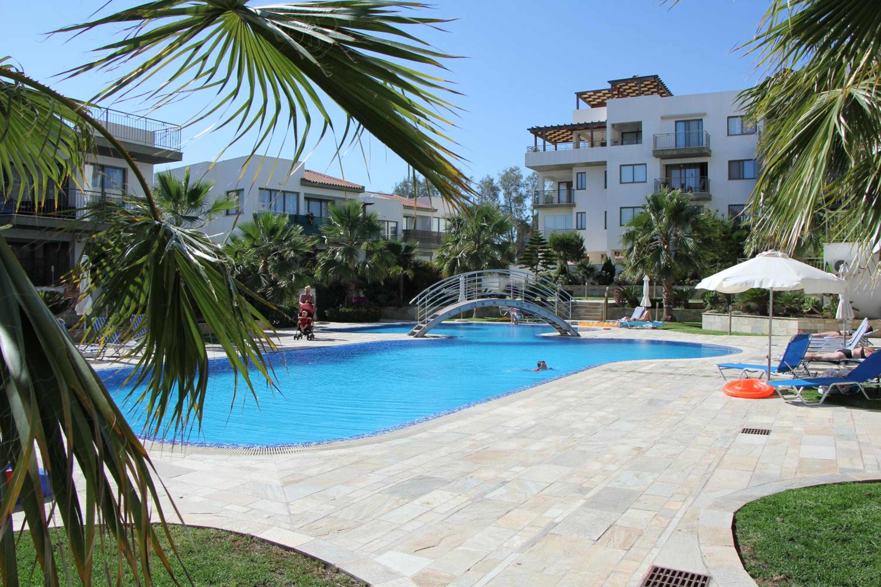 Danaos Pool View