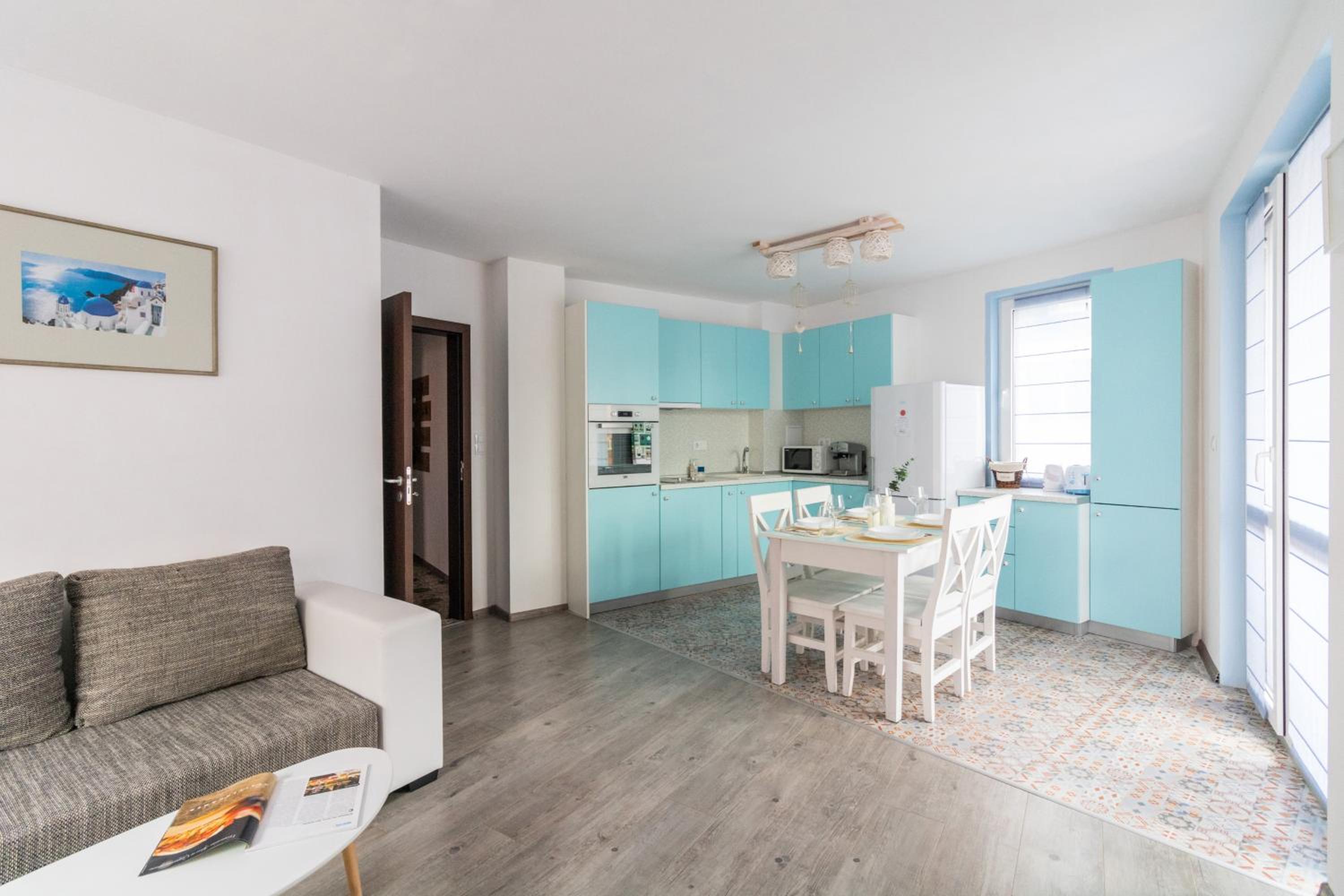Domus Apartments City Center with Parking view 3