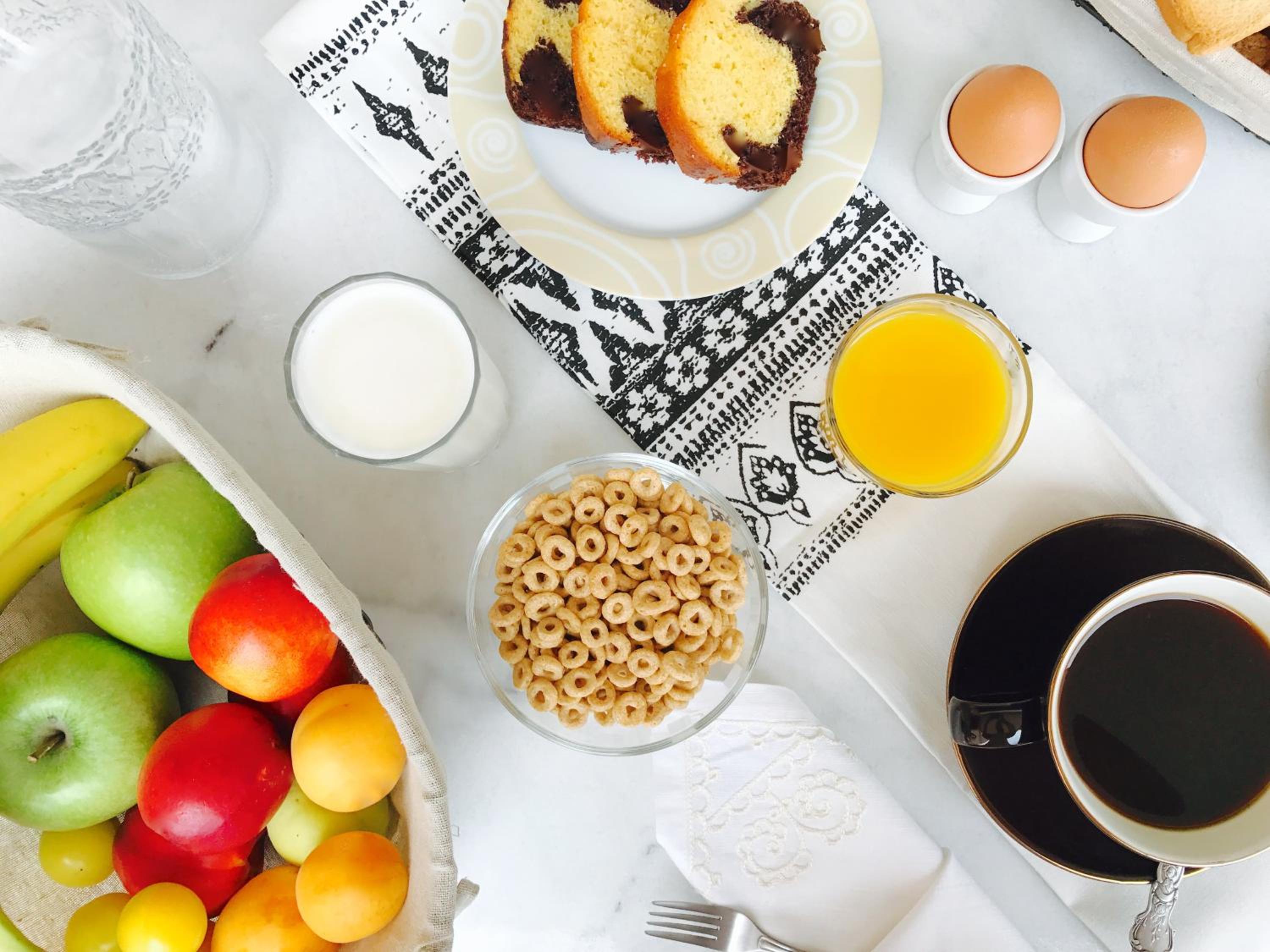 breakfast buffet