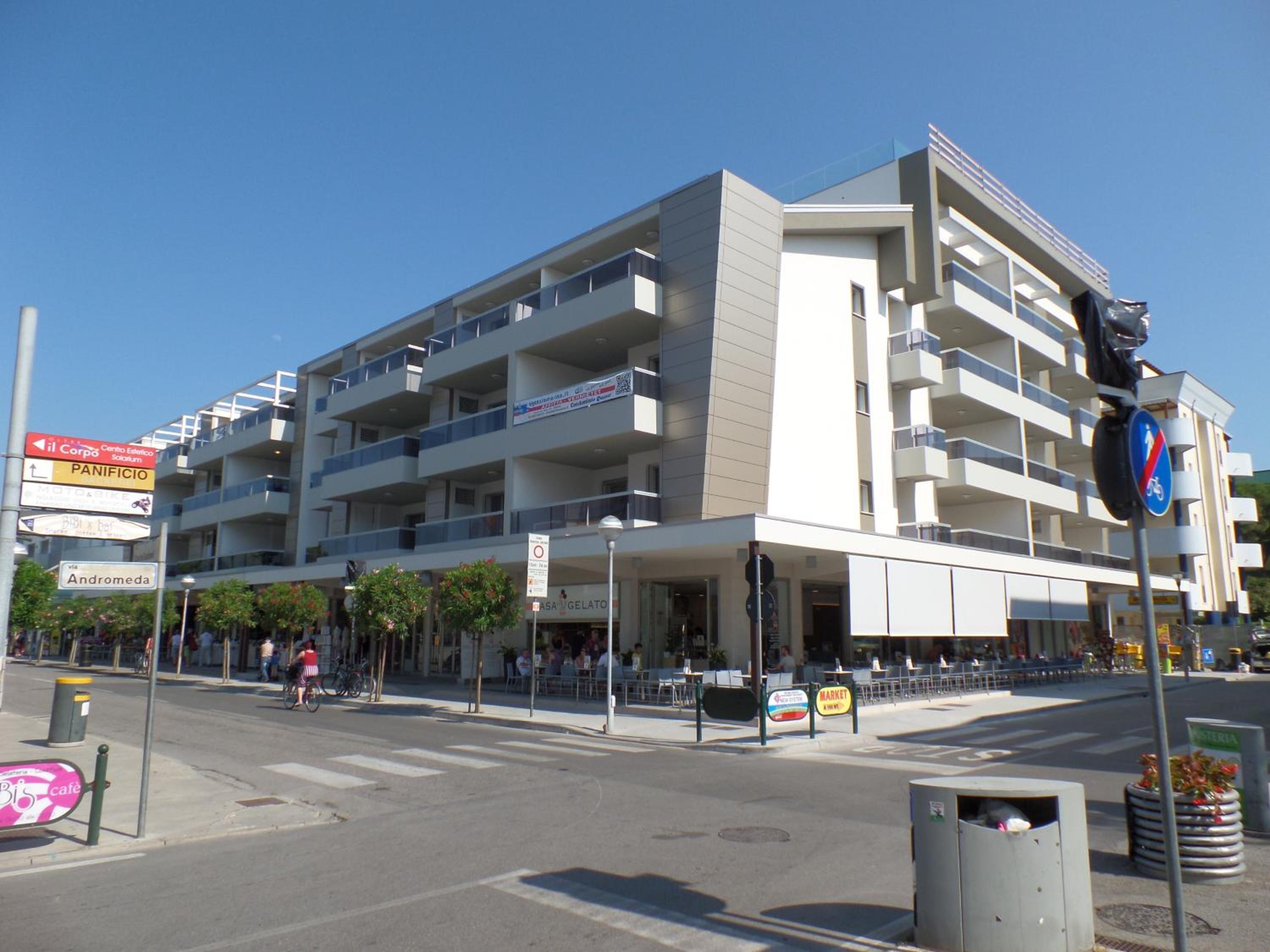Condominio Quasar