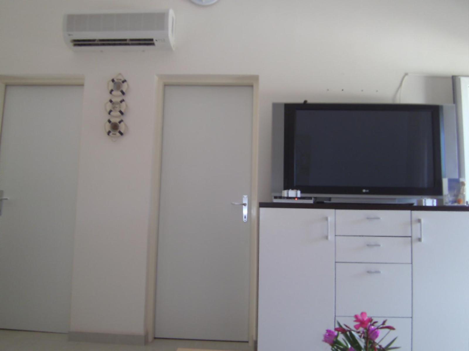 Apartments Vir Delfin