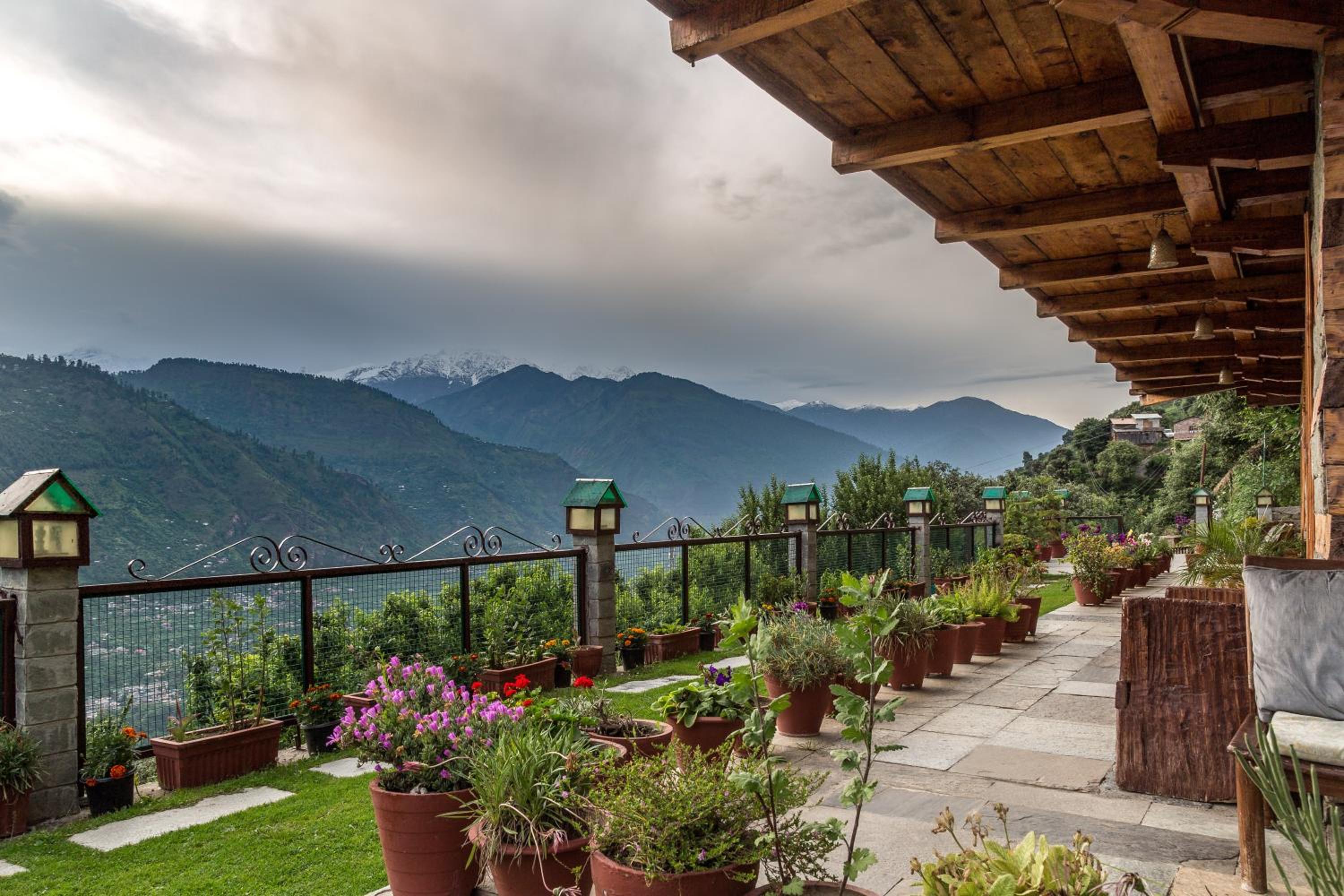 Himalayan Kothi ,Kais, Kullu Manali