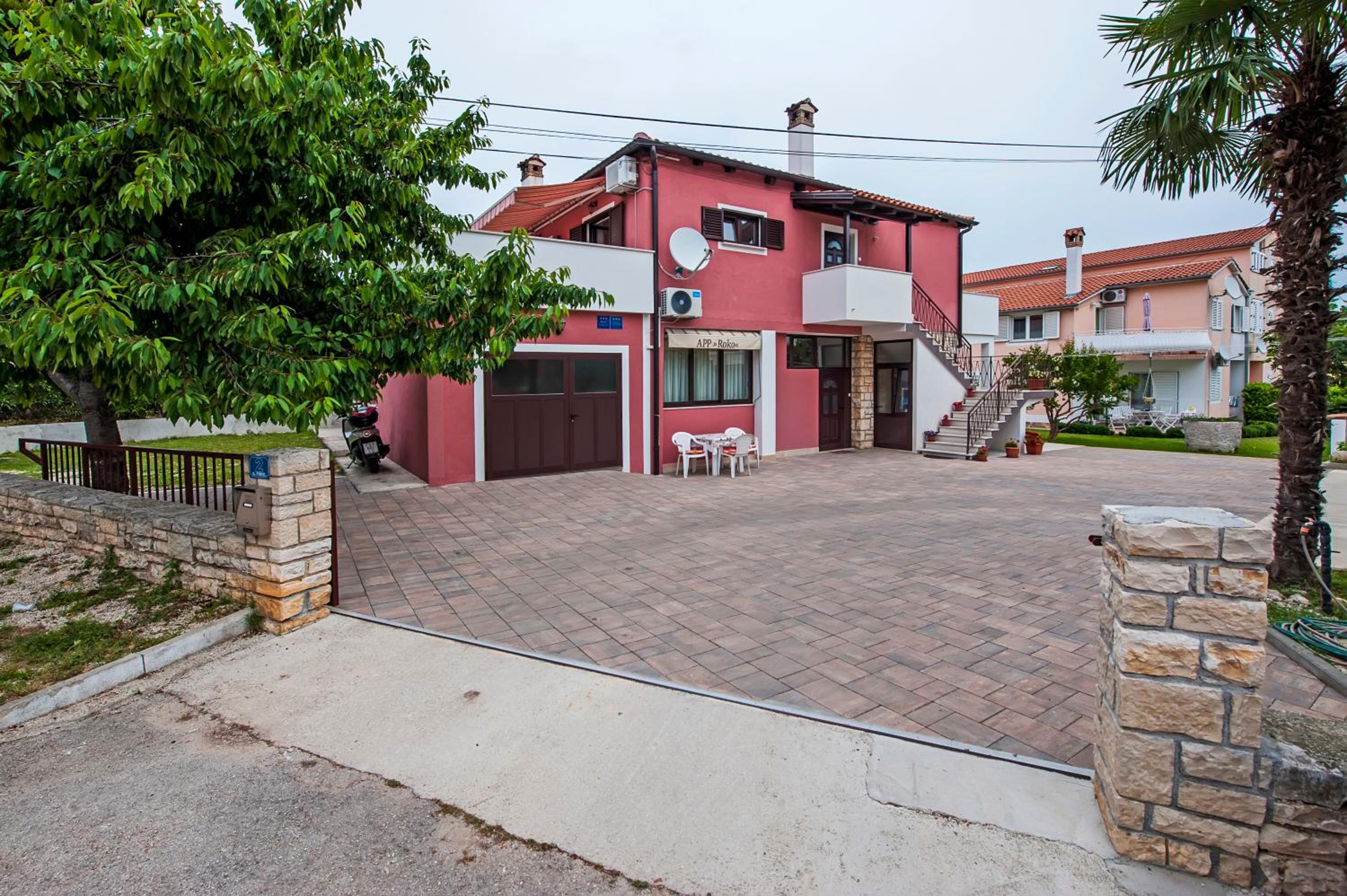 Apartments Roko