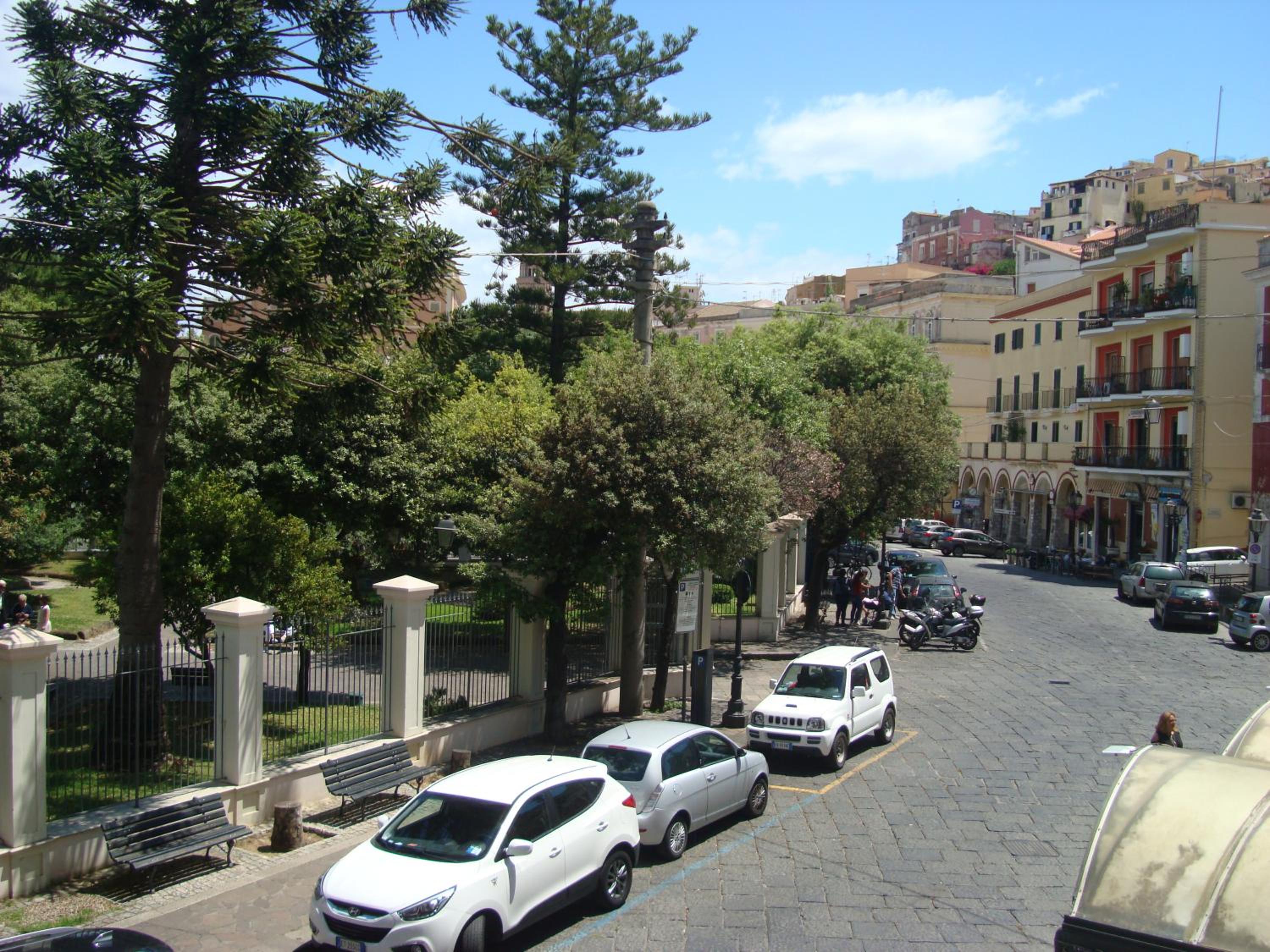 Photo 28