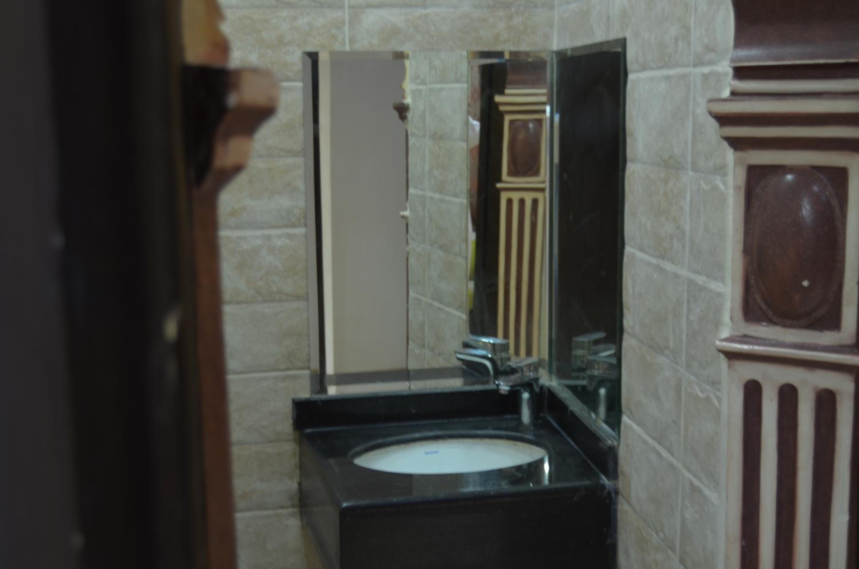 Al Dana Plaza Villas