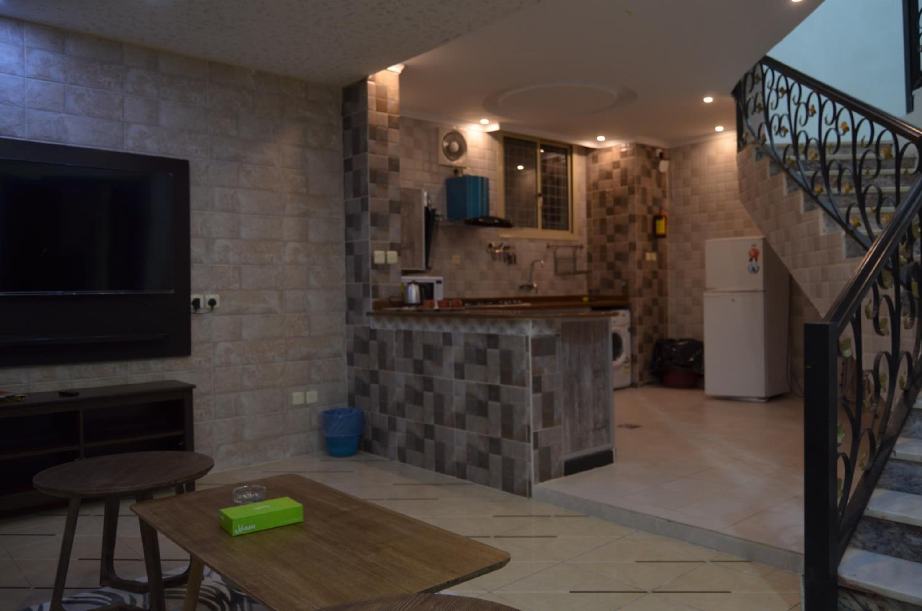 Al Dana Plaza Villas