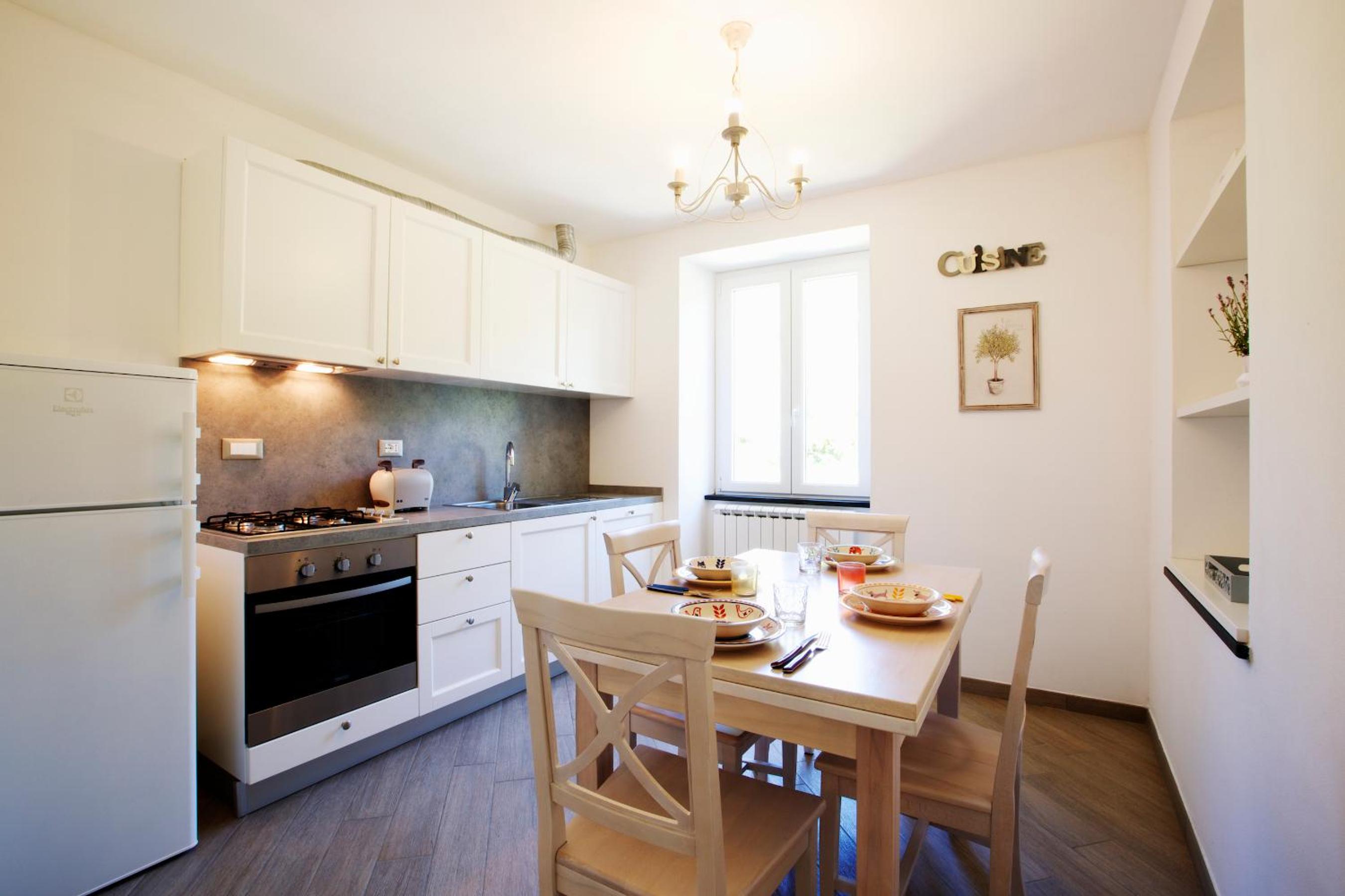 Photo 100