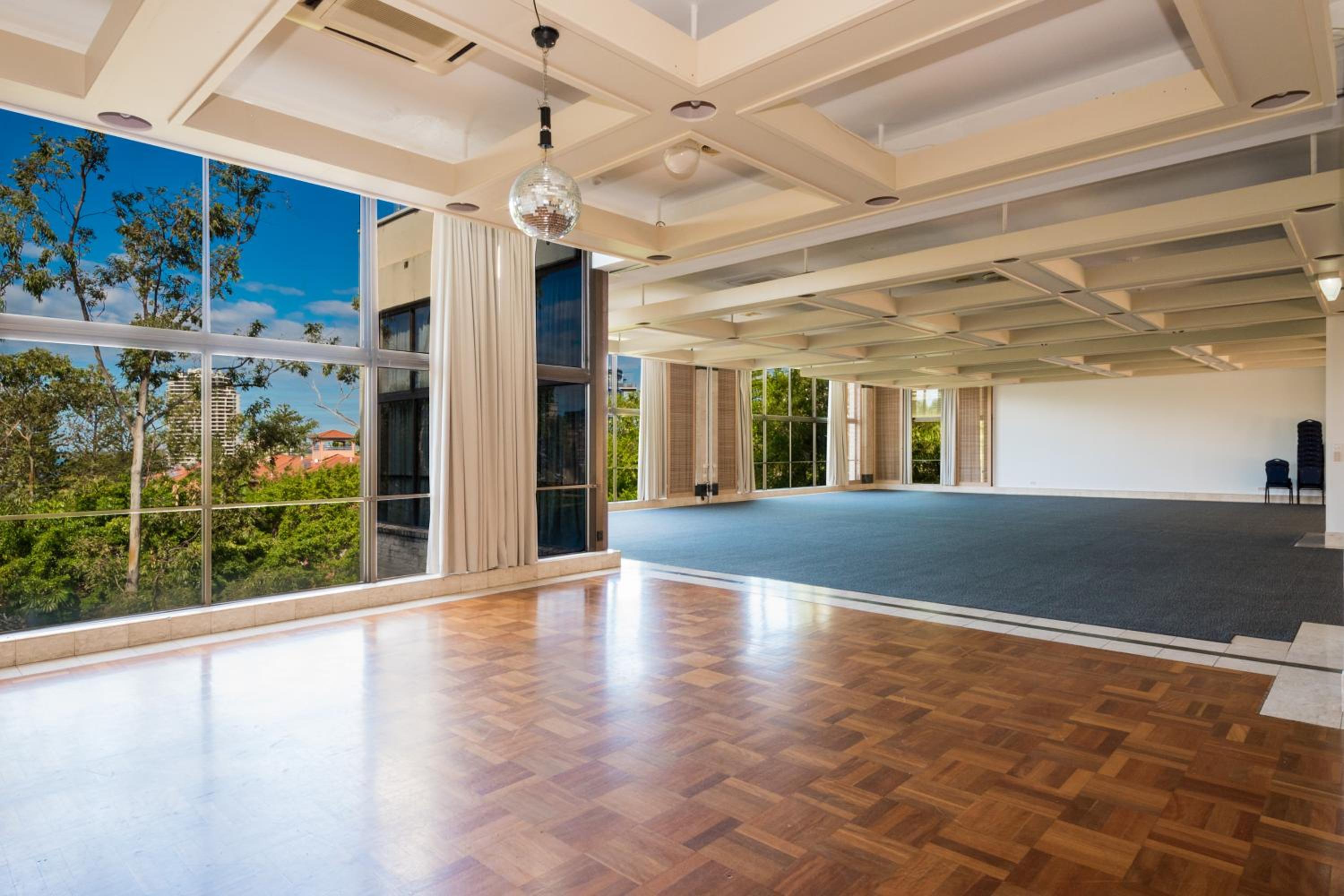 meeting & event spaces