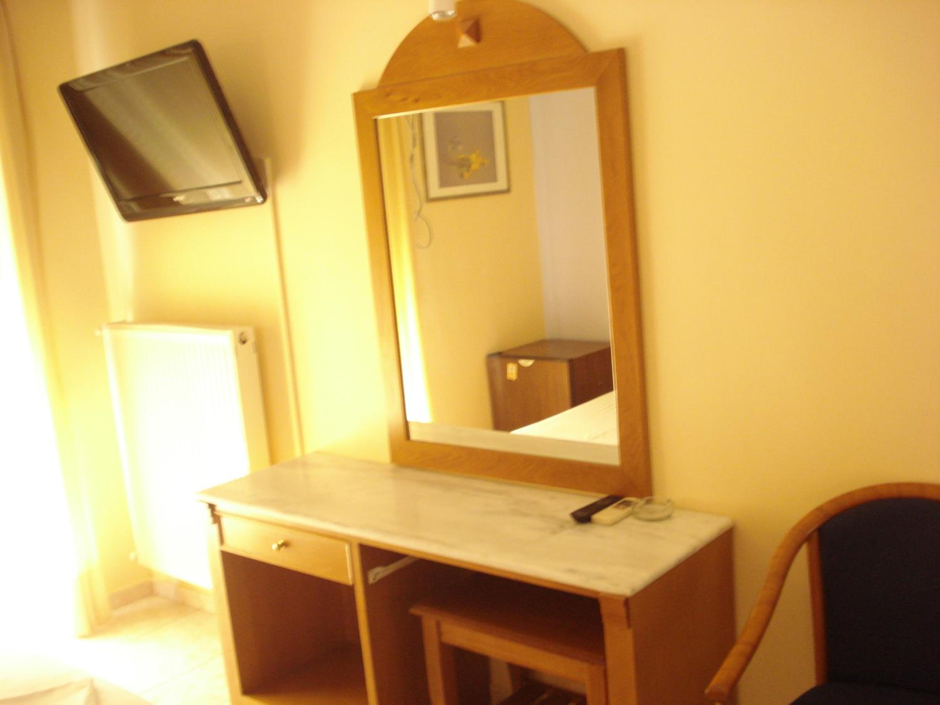 Hotel Cybele Pefki