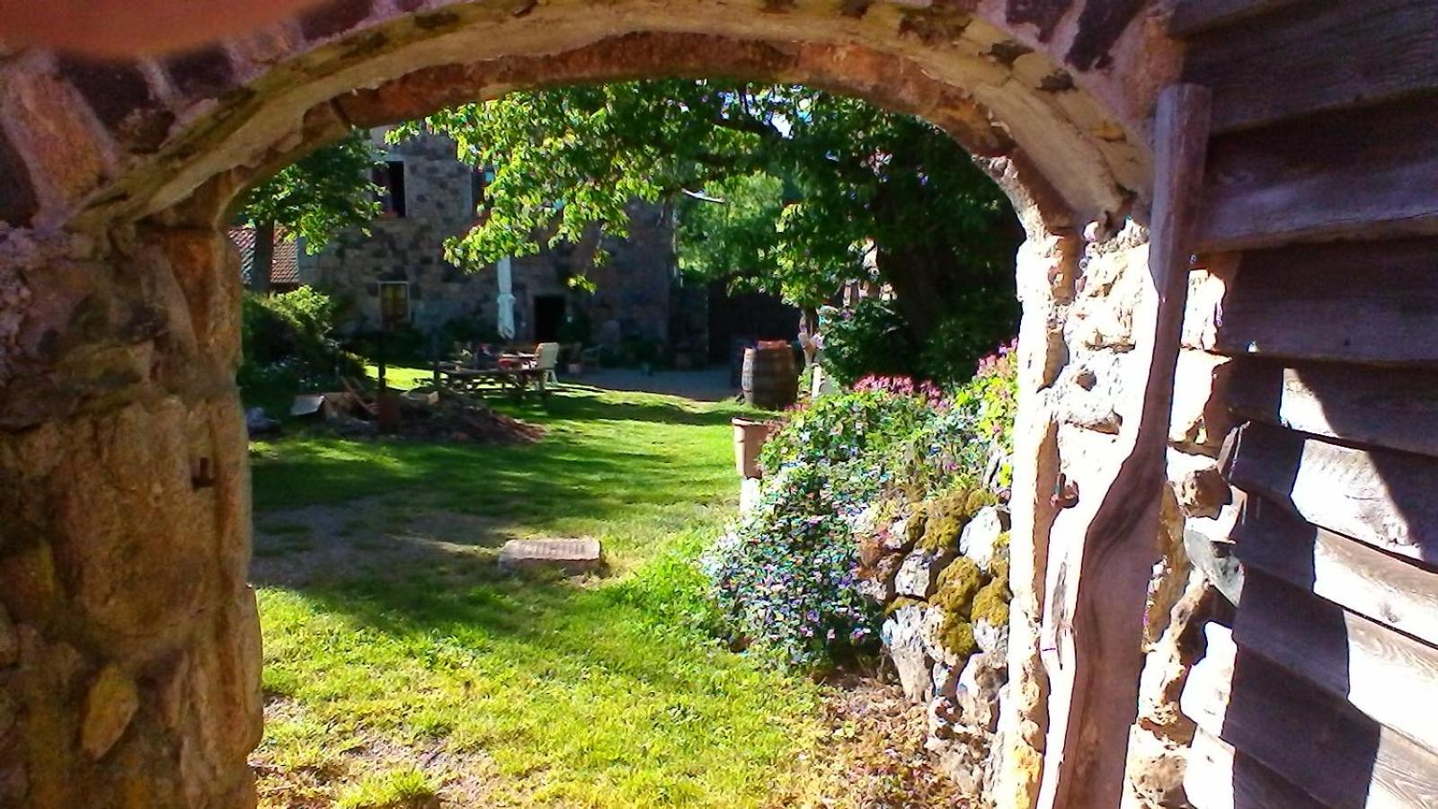 Le Marconnès view 2