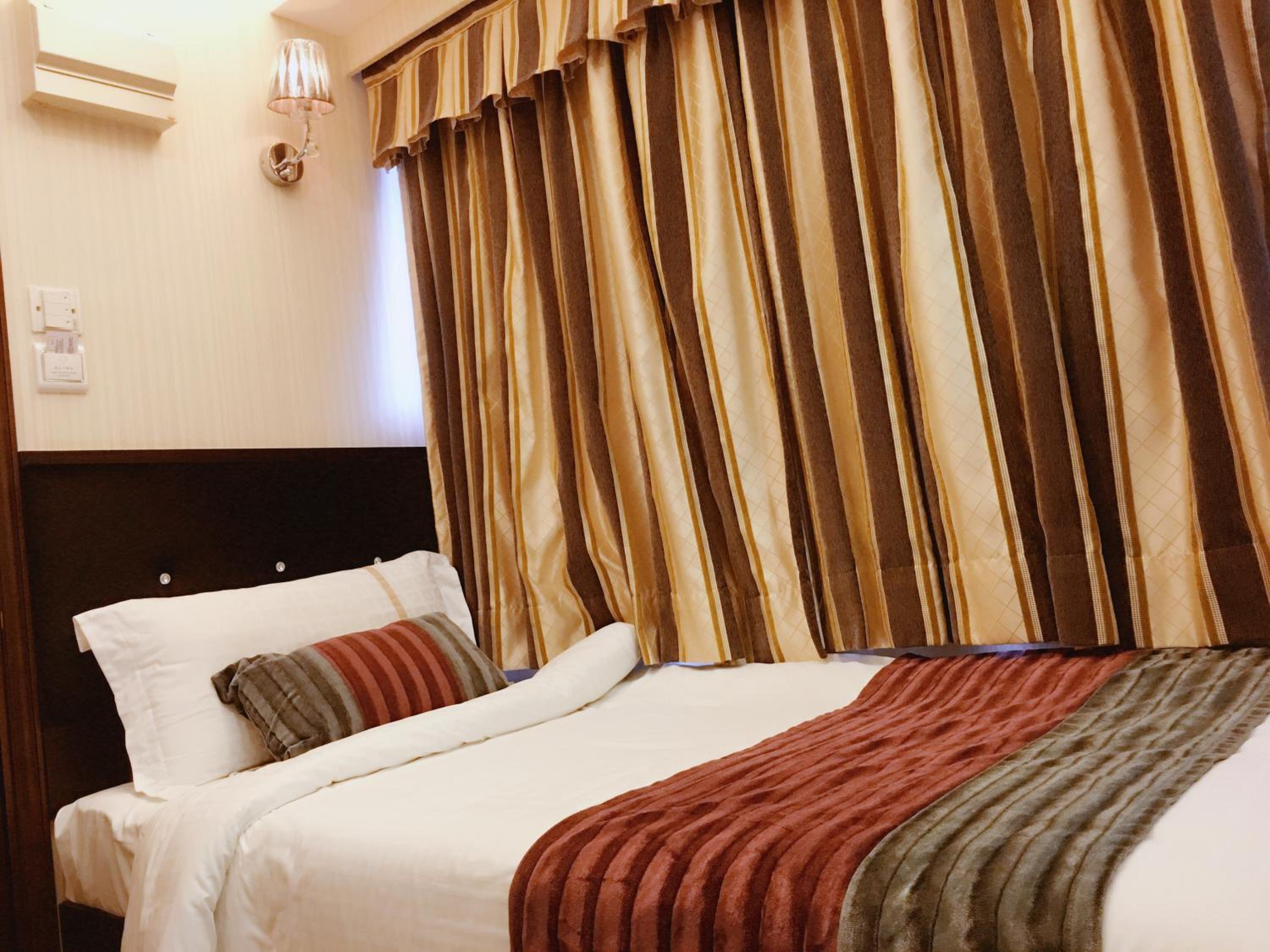 Seasons Hotel - Causeway Bay