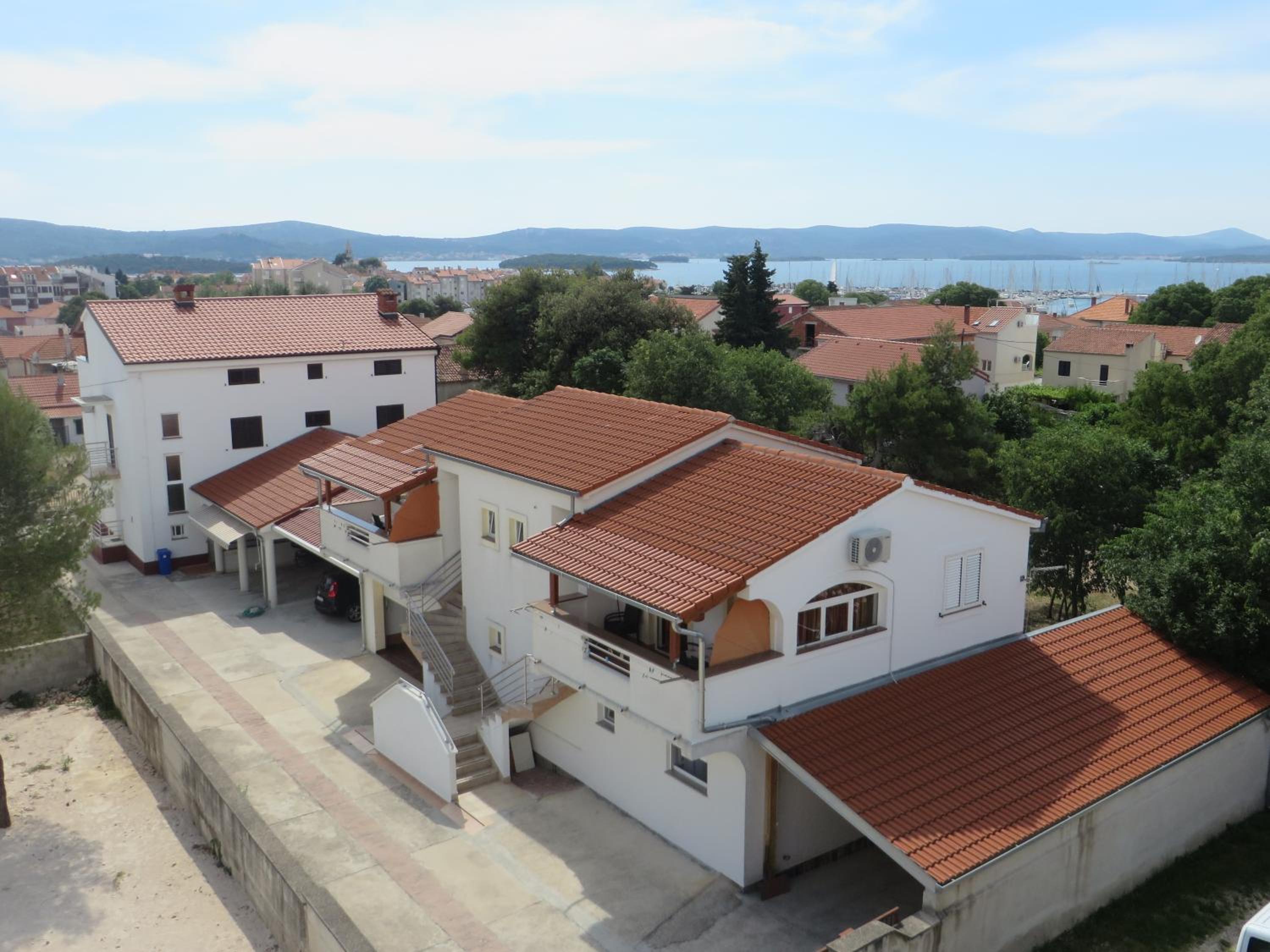 Apartments Gloria view 5