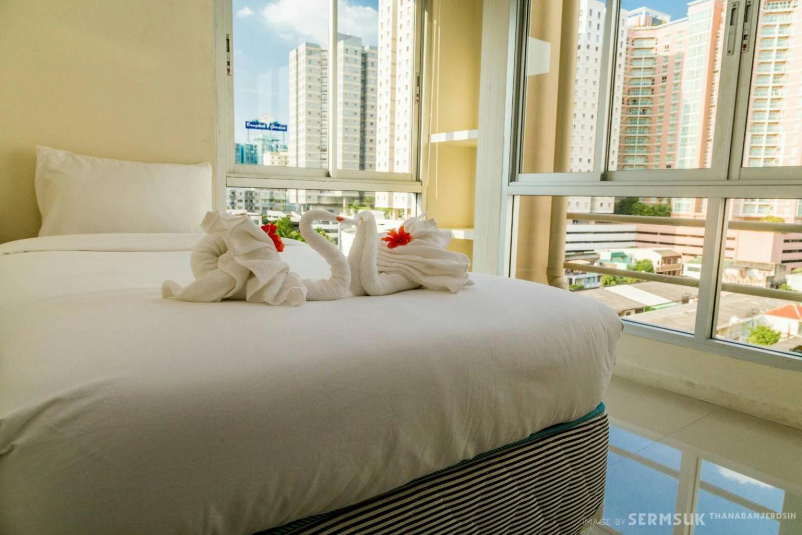 Right Place Sathorn