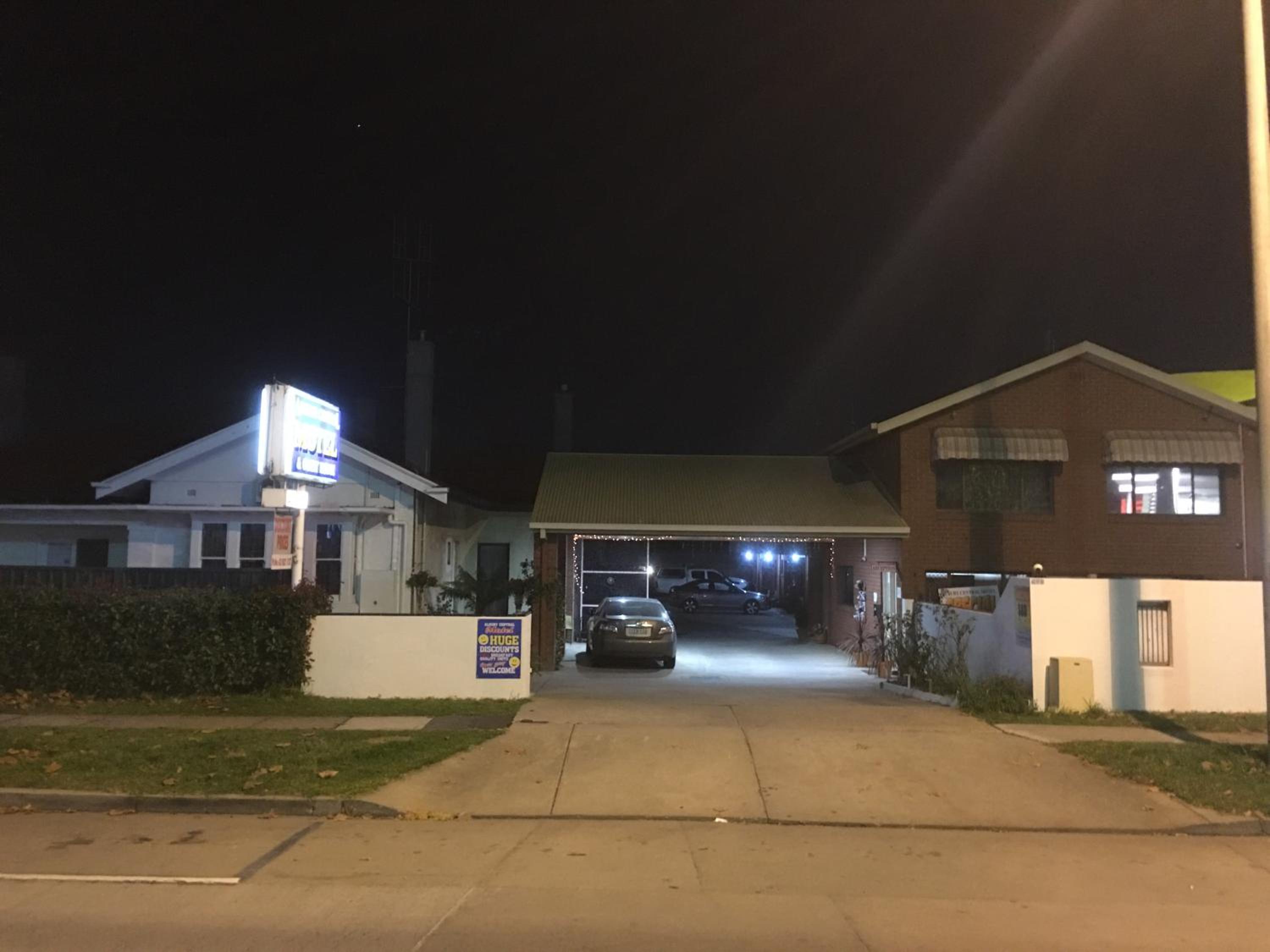 Albury Central Motel