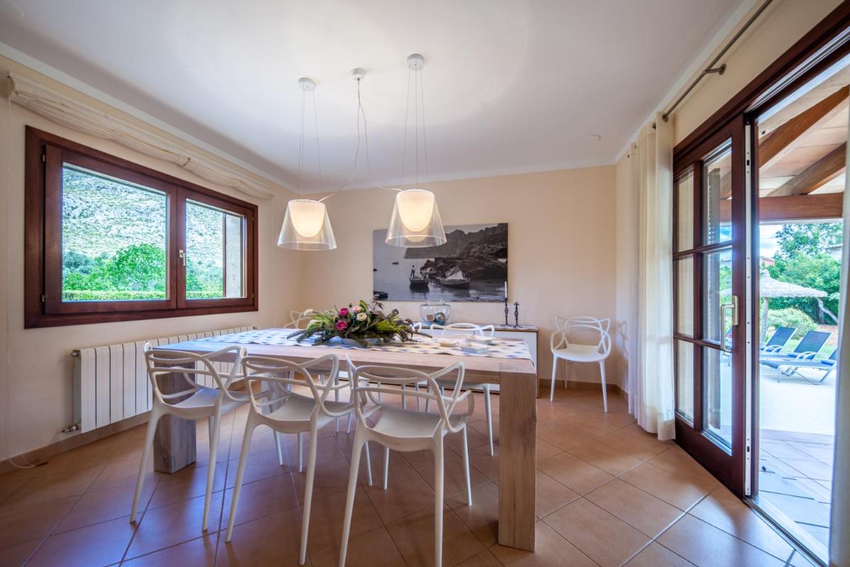 Villa Rostoya view 4