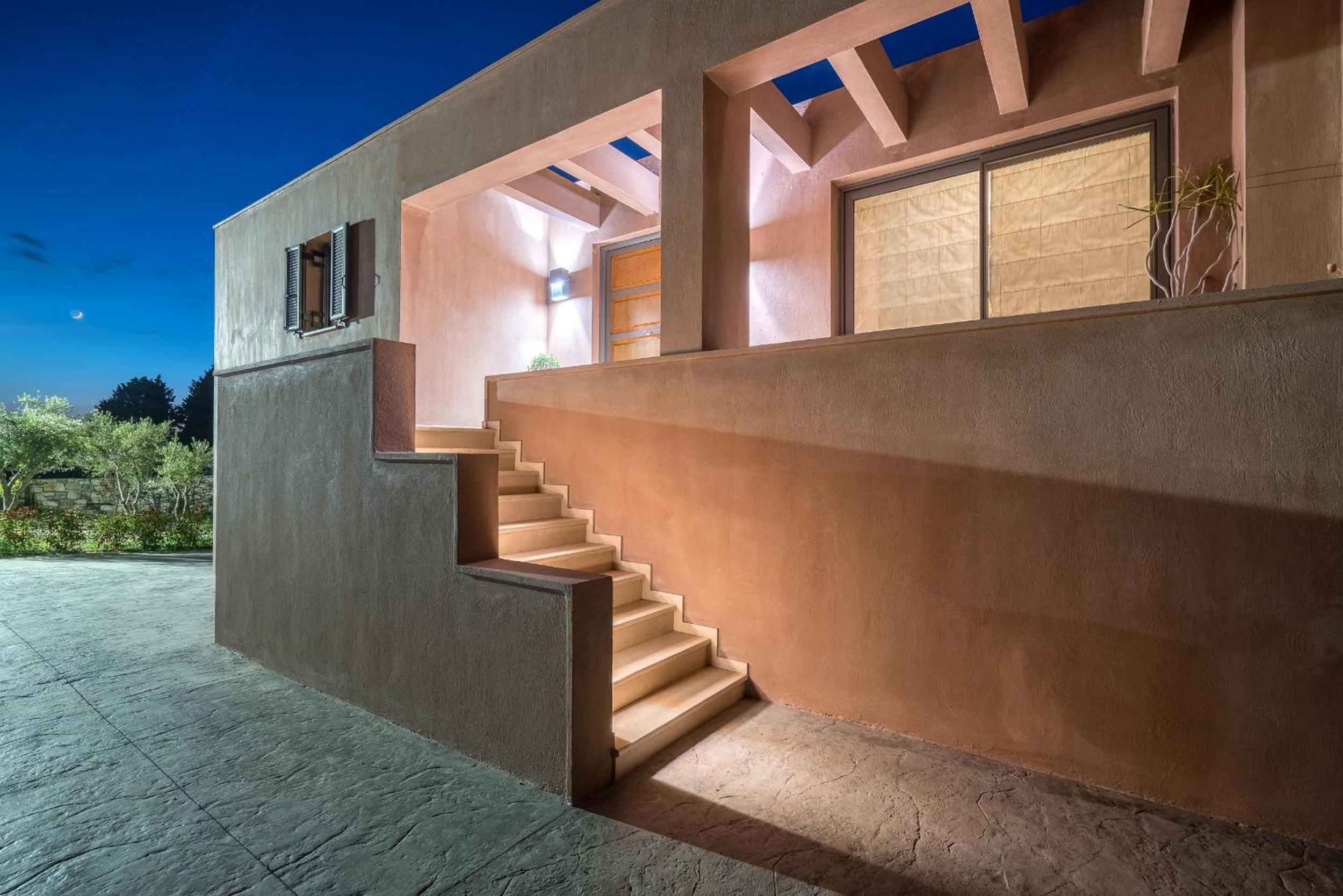 Villa Merovigli - Sea Views & Private Pool, Ideal for Large Groups, by ZanteWize