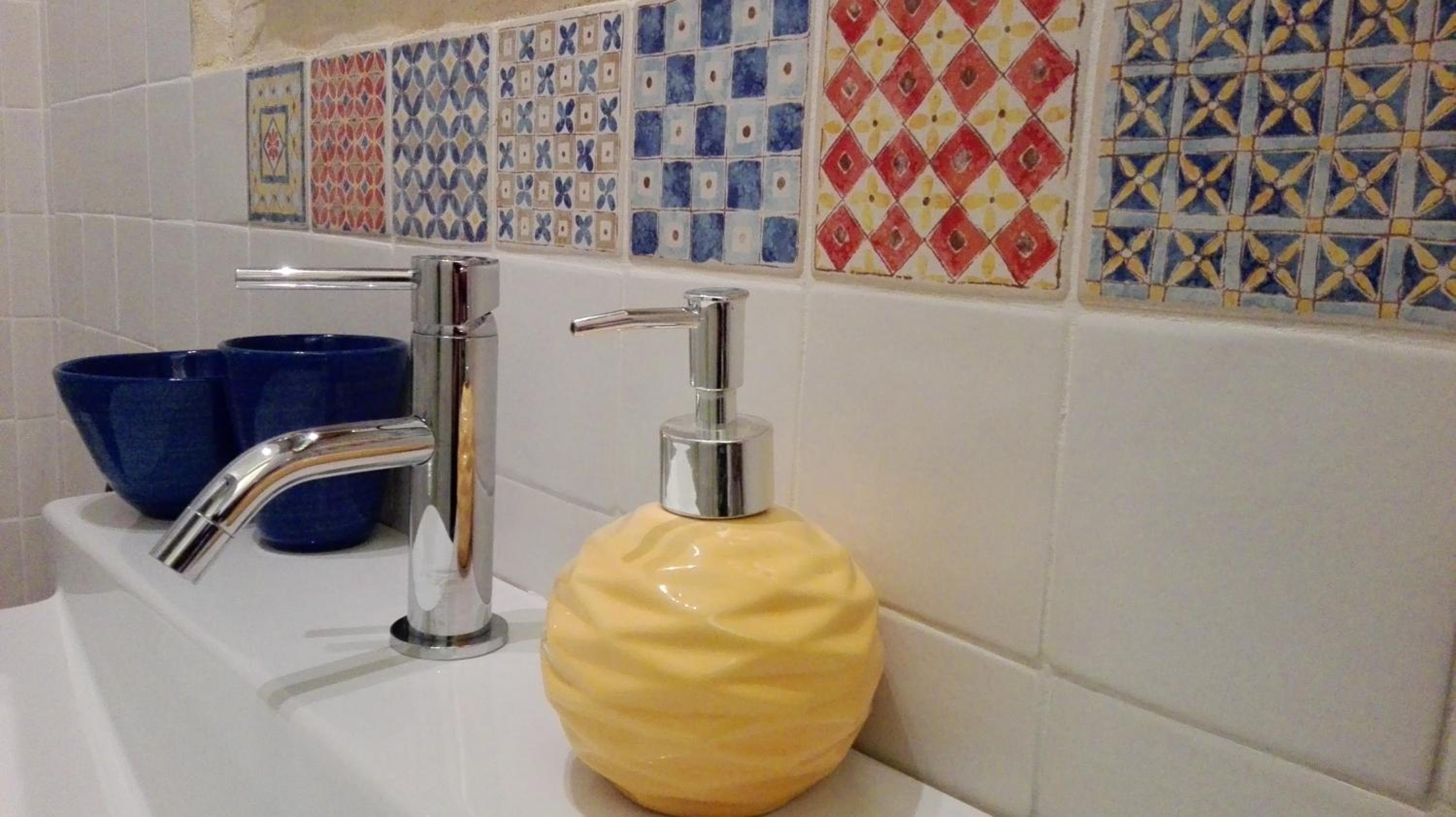 White Suite B&B