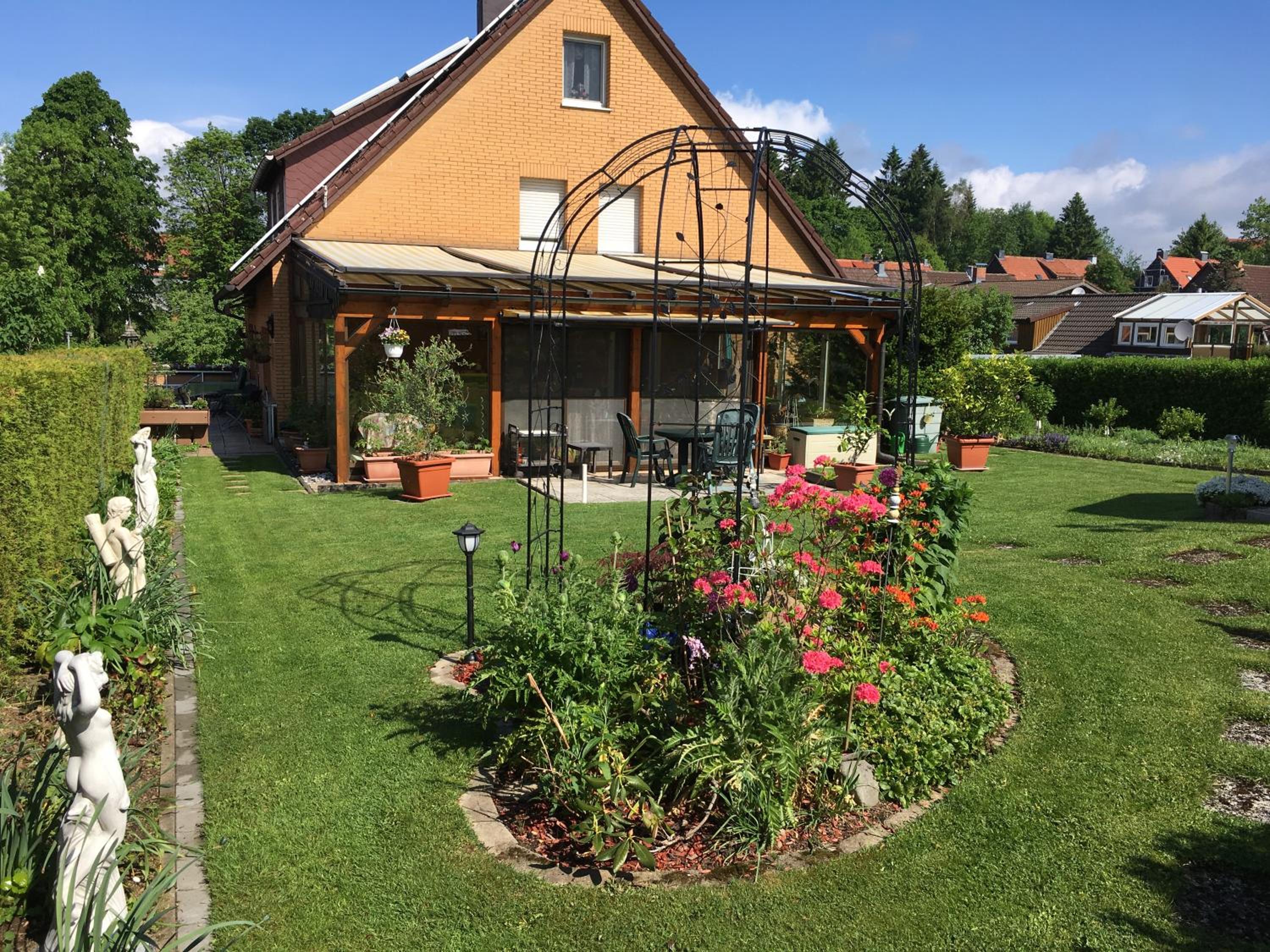 Oma Hennys Bergnest - Property Image 1