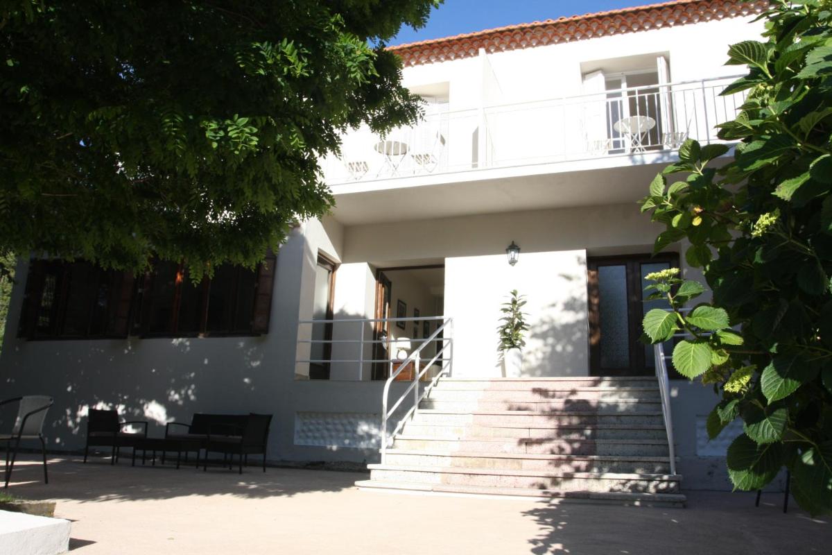 1er Consul view 3