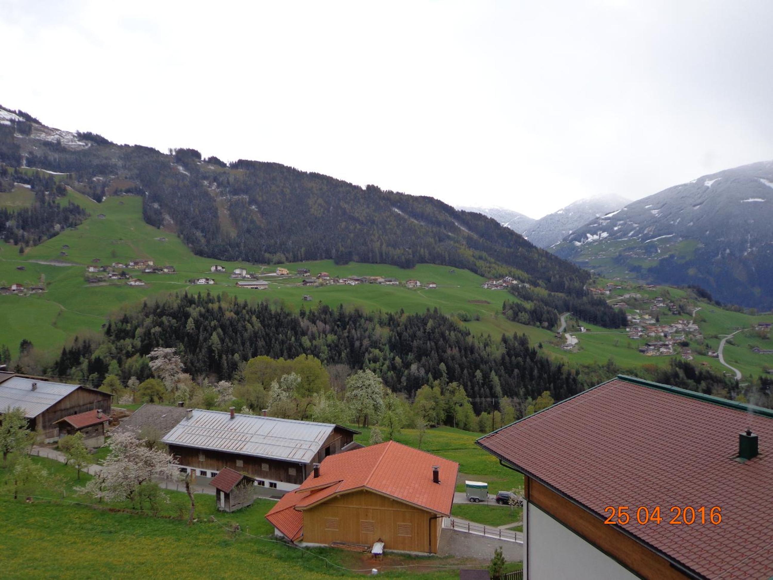 Photo 34