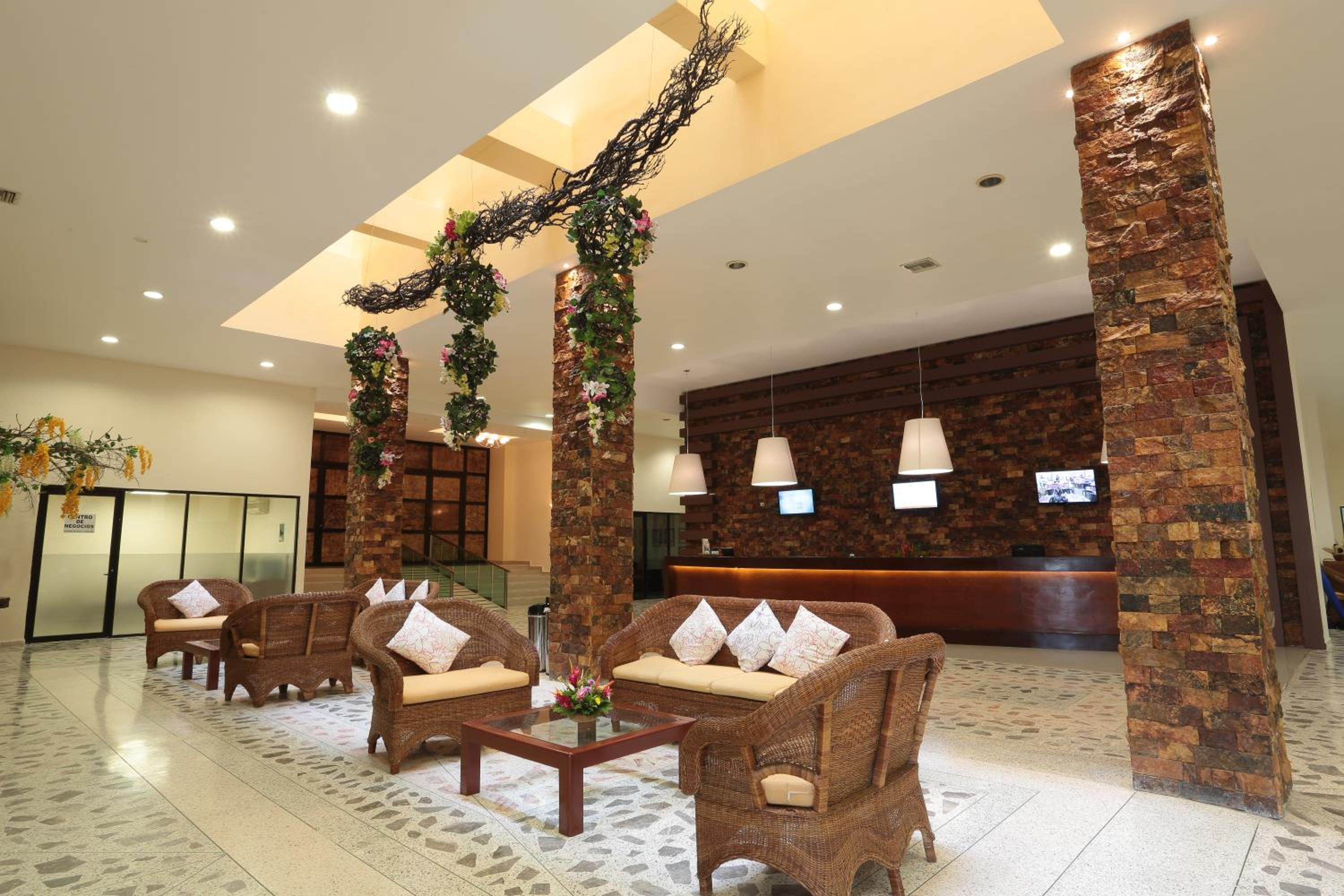 Villahermosa Vacations - Tabasco Inn - Property Image 1