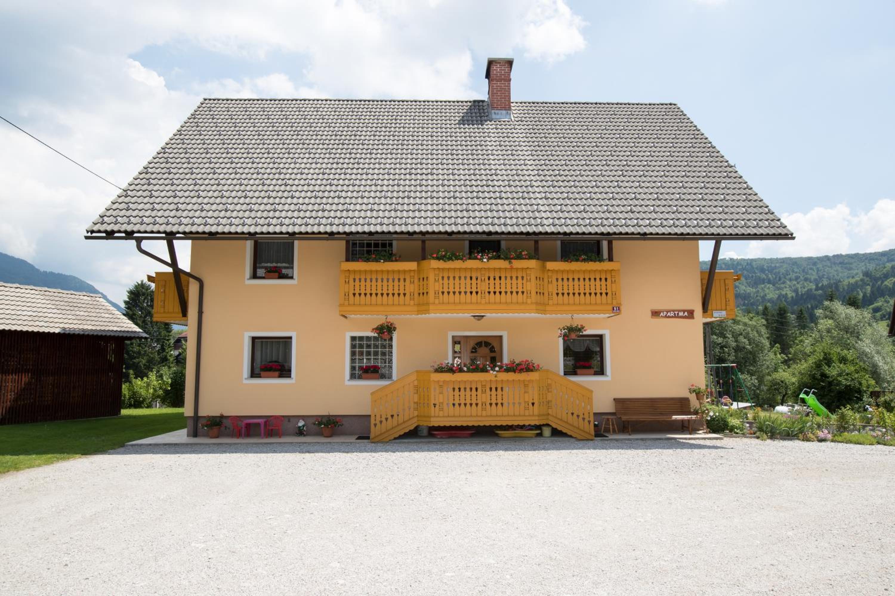 Photo 23