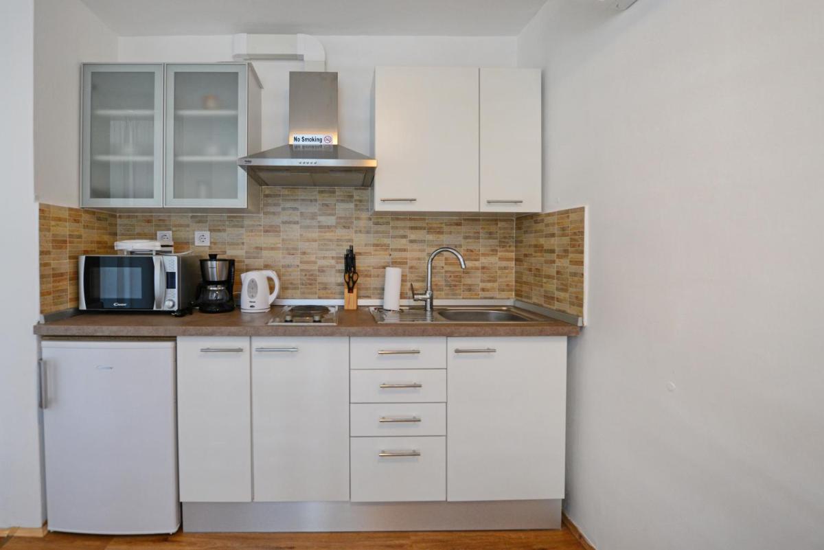 Apartment Vukovic - Property Image 9