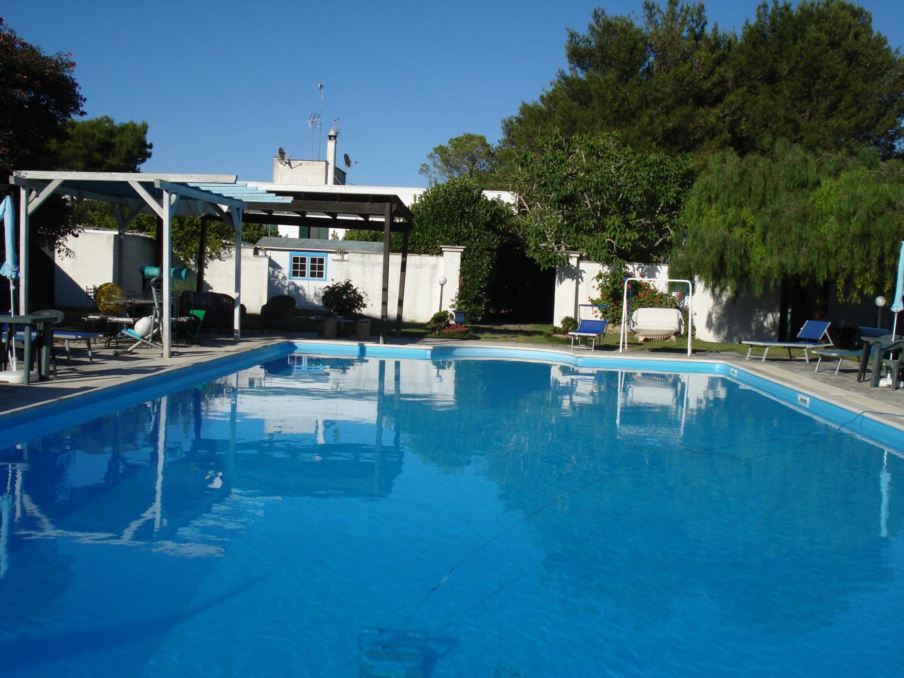 Breezes B&B photo 3