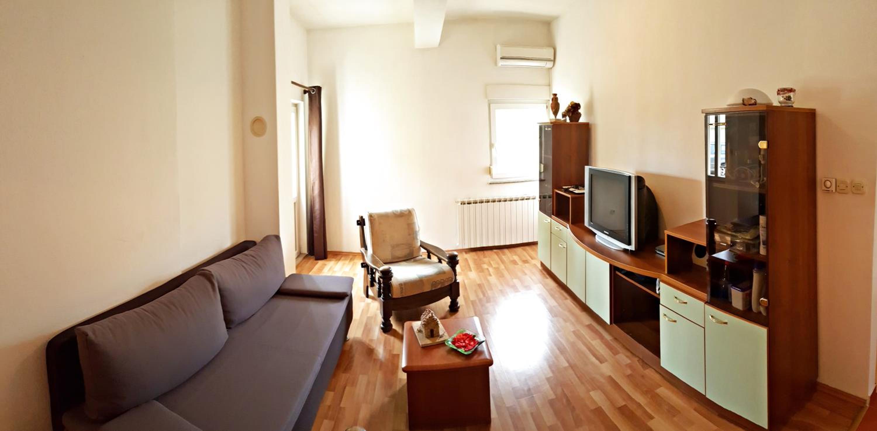 Photo 50