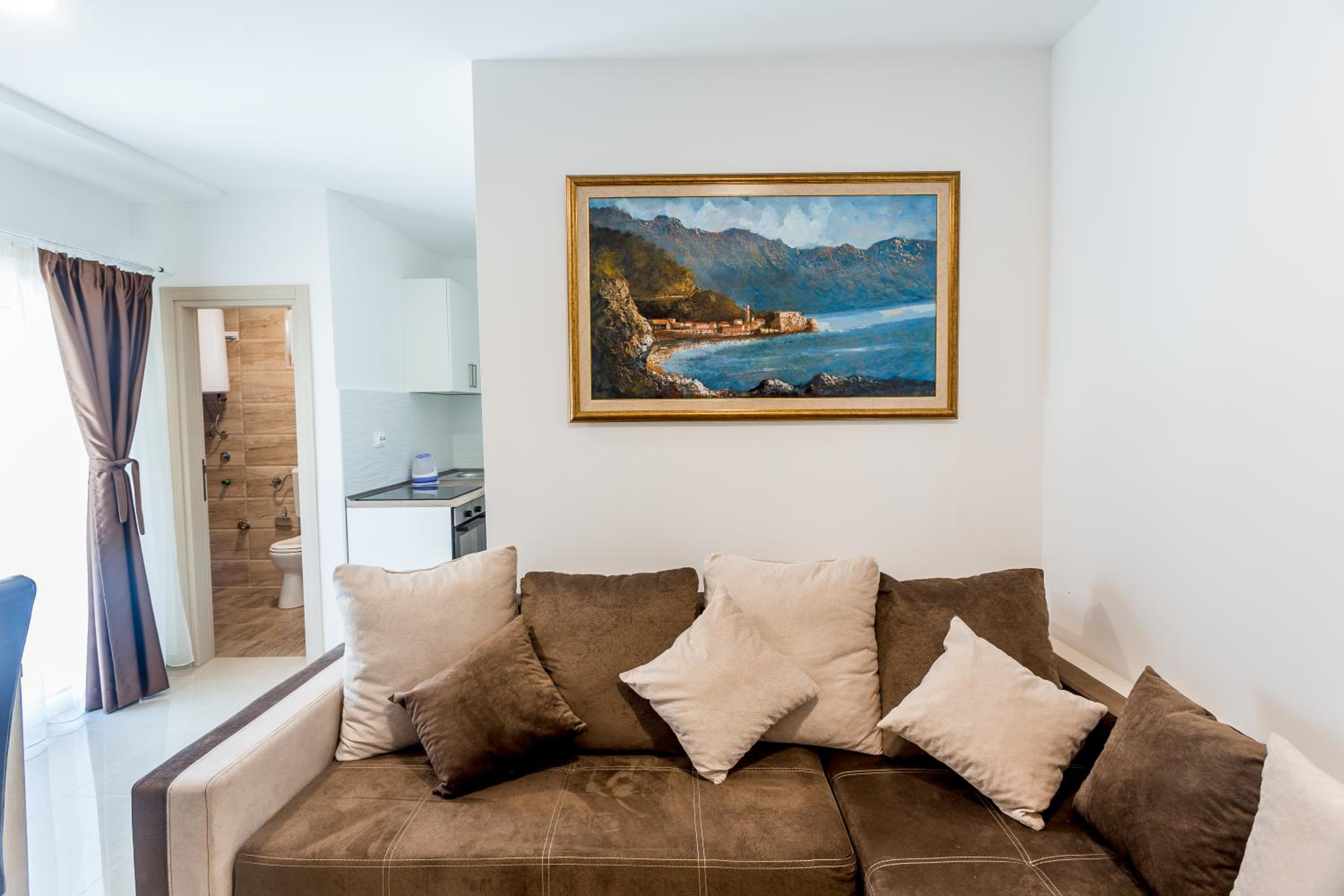 Apartments Belani