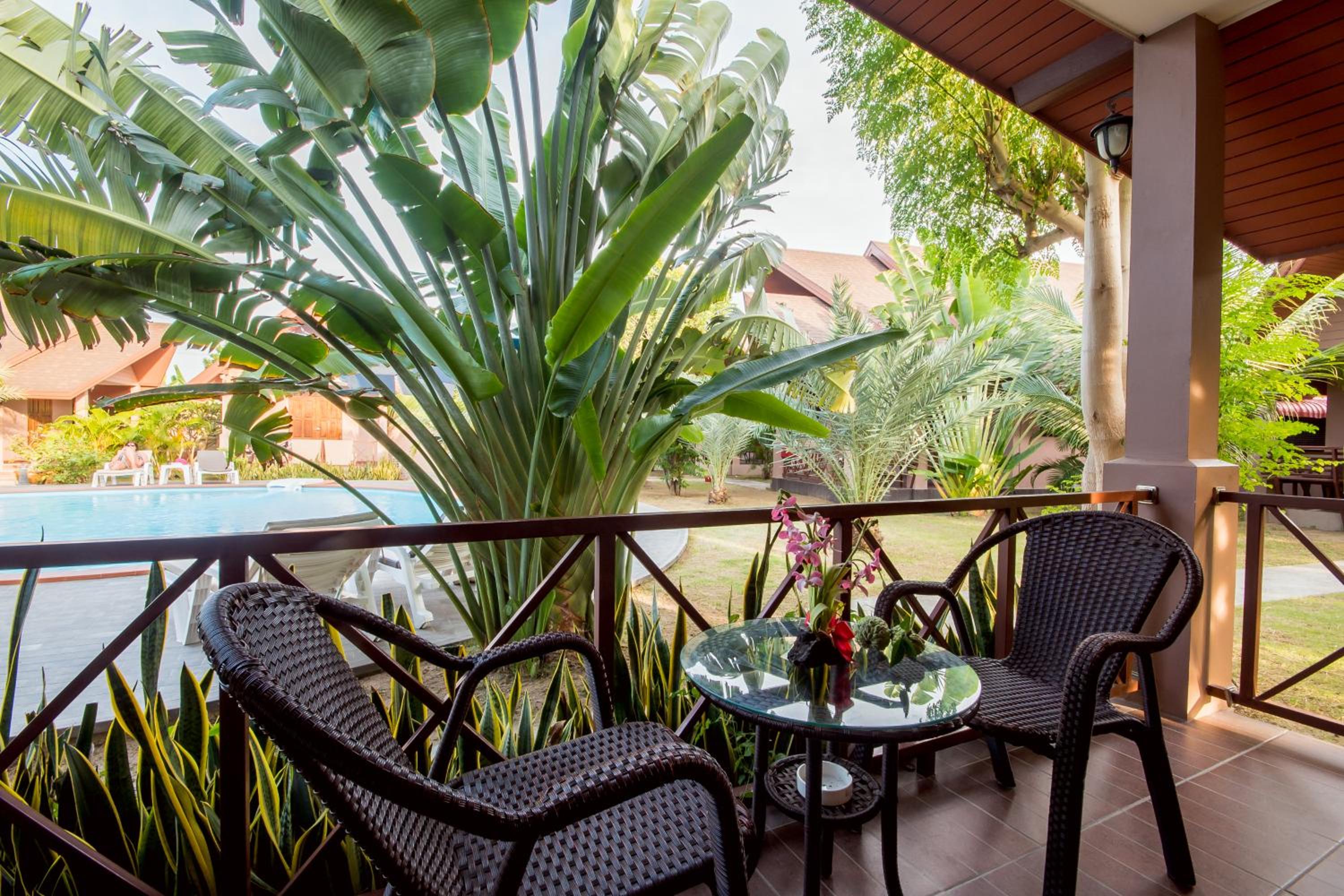 La-or Resort