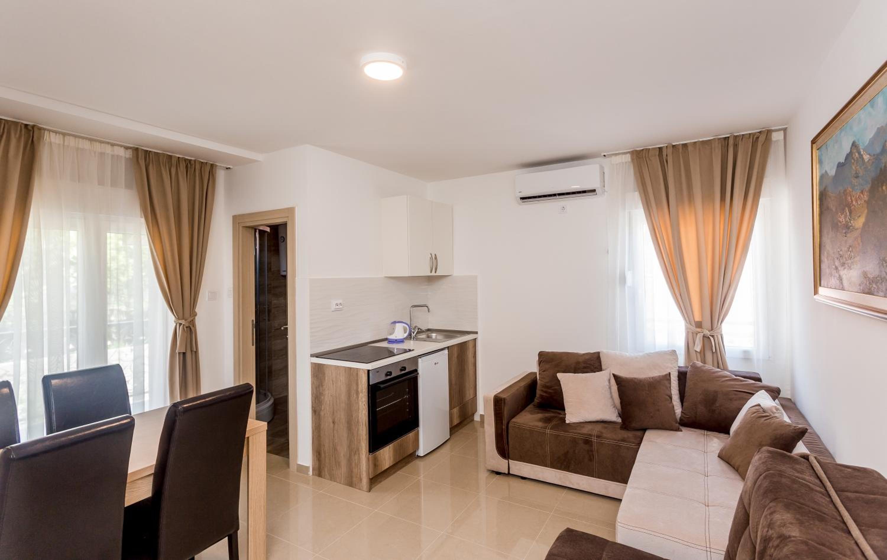 Apartments Belani