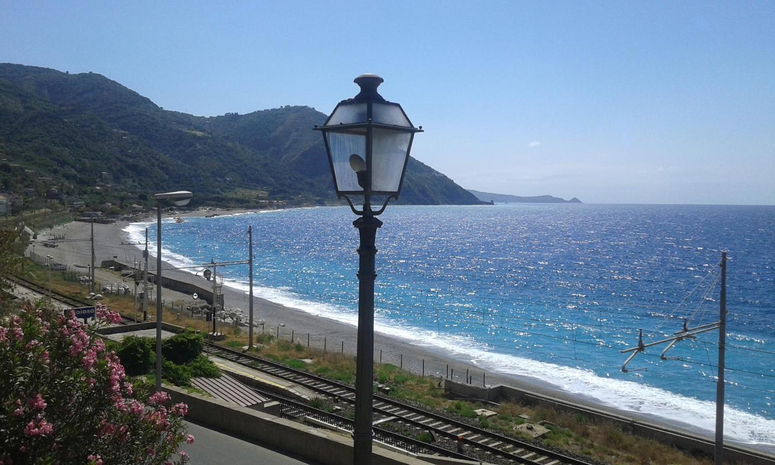 Casa Vacanze Gioiosa Marea view 2