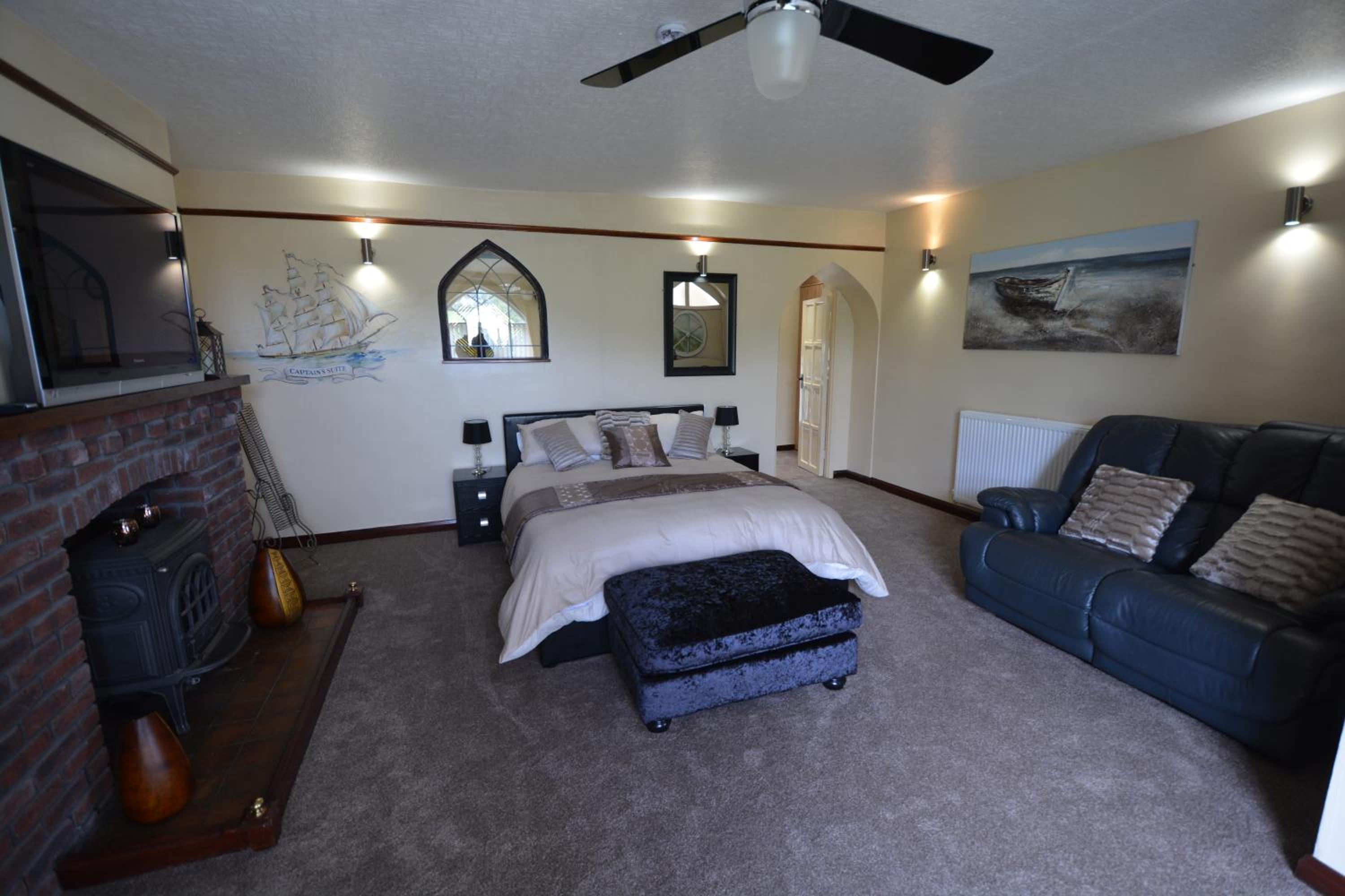The Smugglers Inn view 5