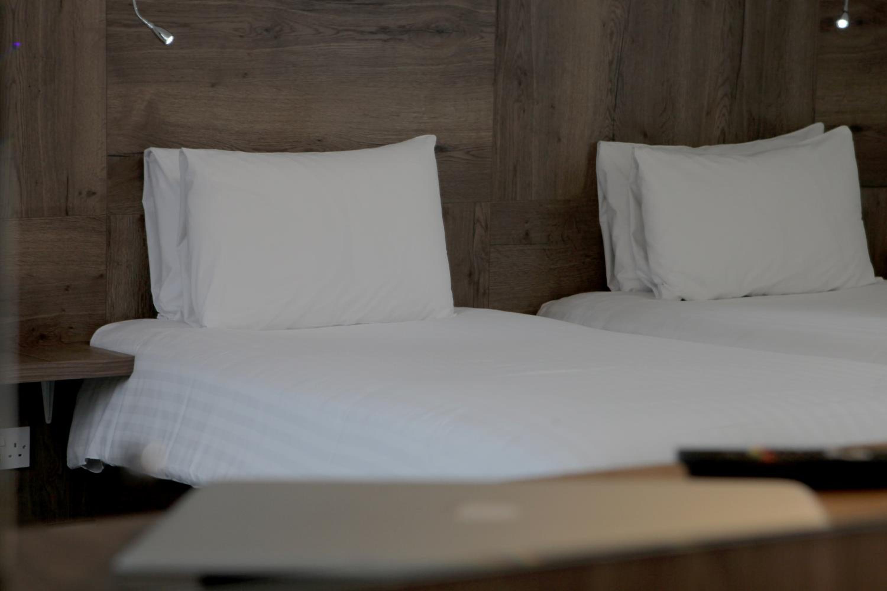 Watford Vacations - Best Western White House Hotel - Property Image 9