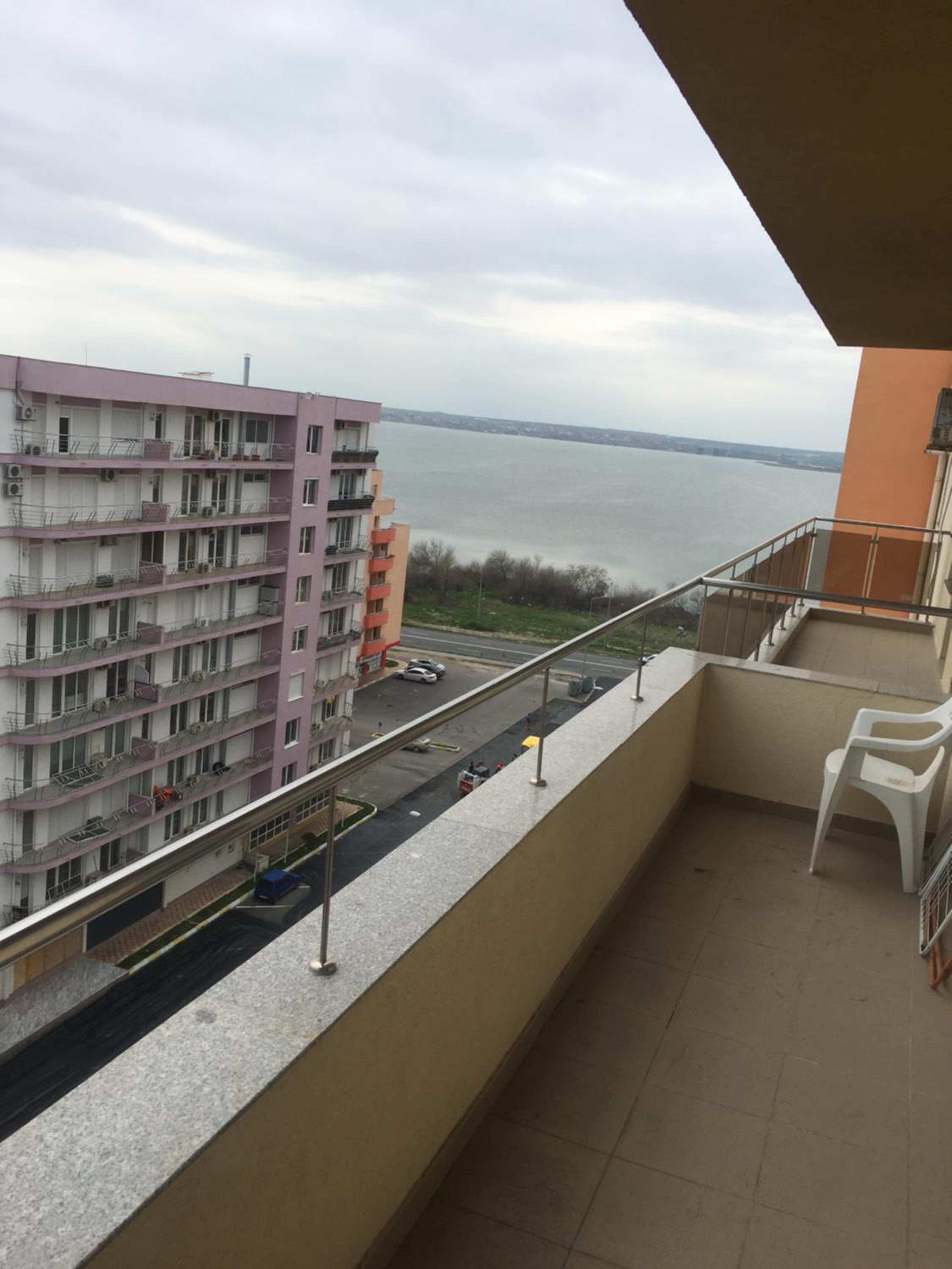 Summerland Happy Blue Apartments view 2