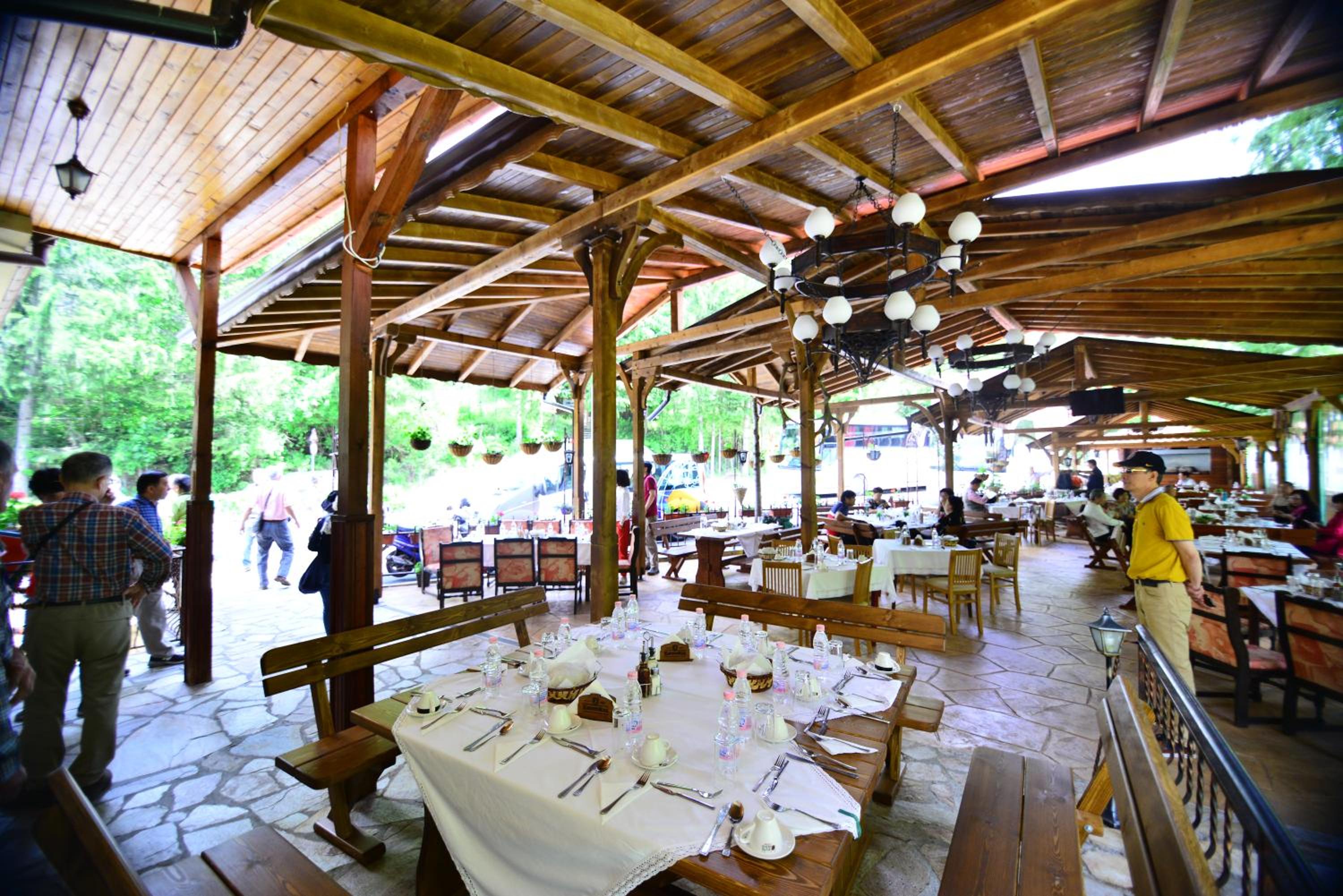 restaurant