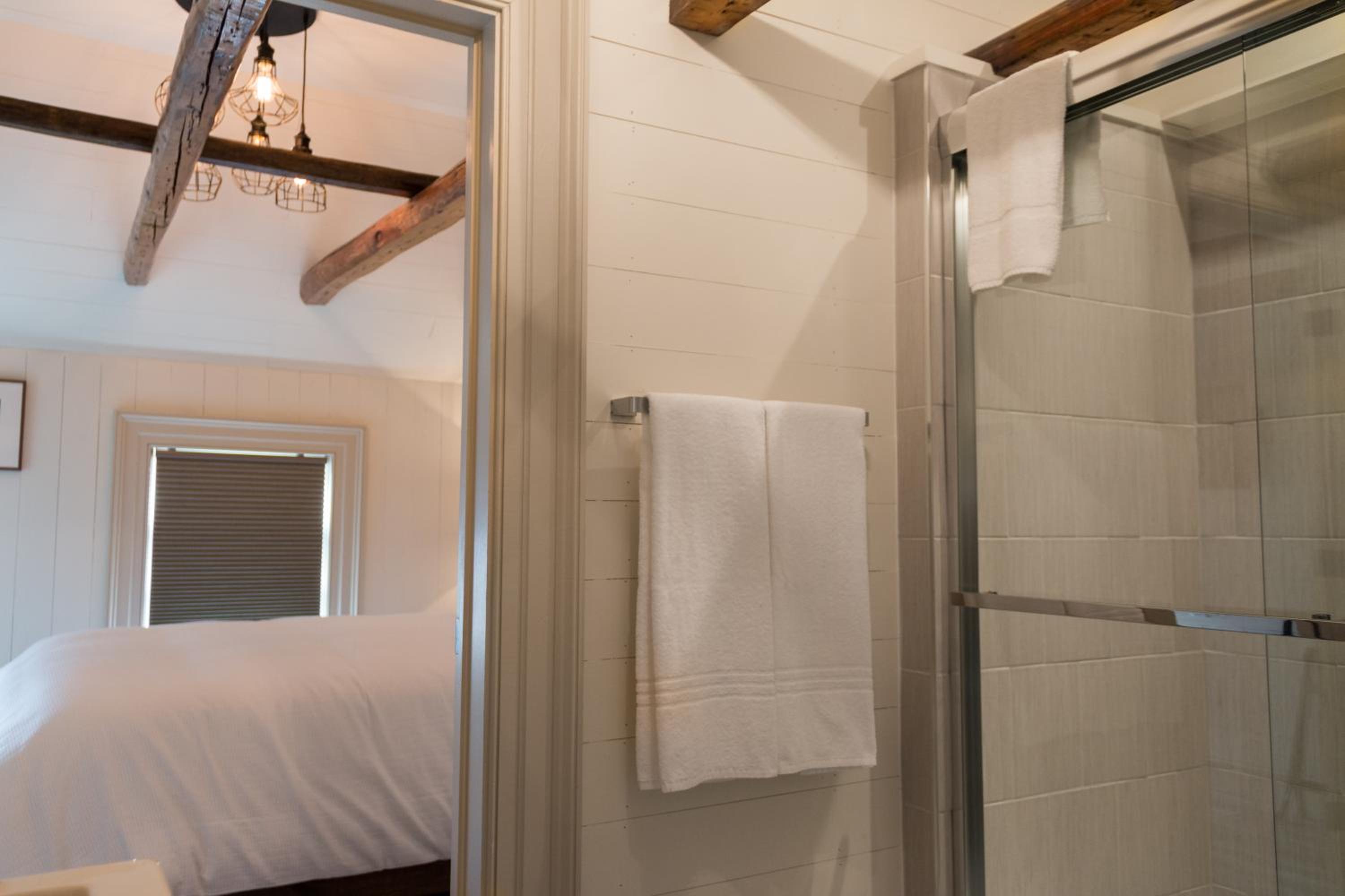 Russelltown Inn