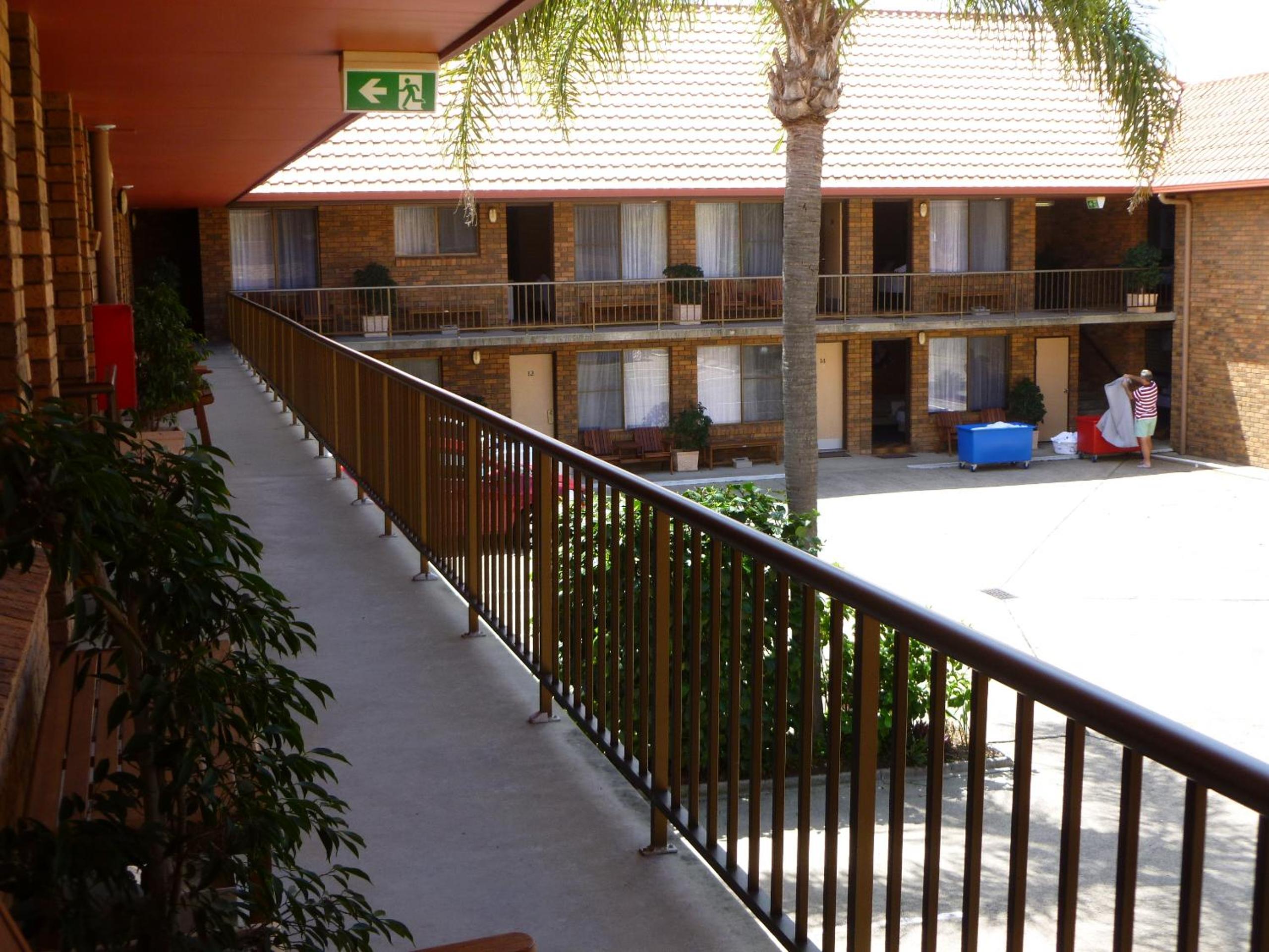 Royal Palms Motor Inn