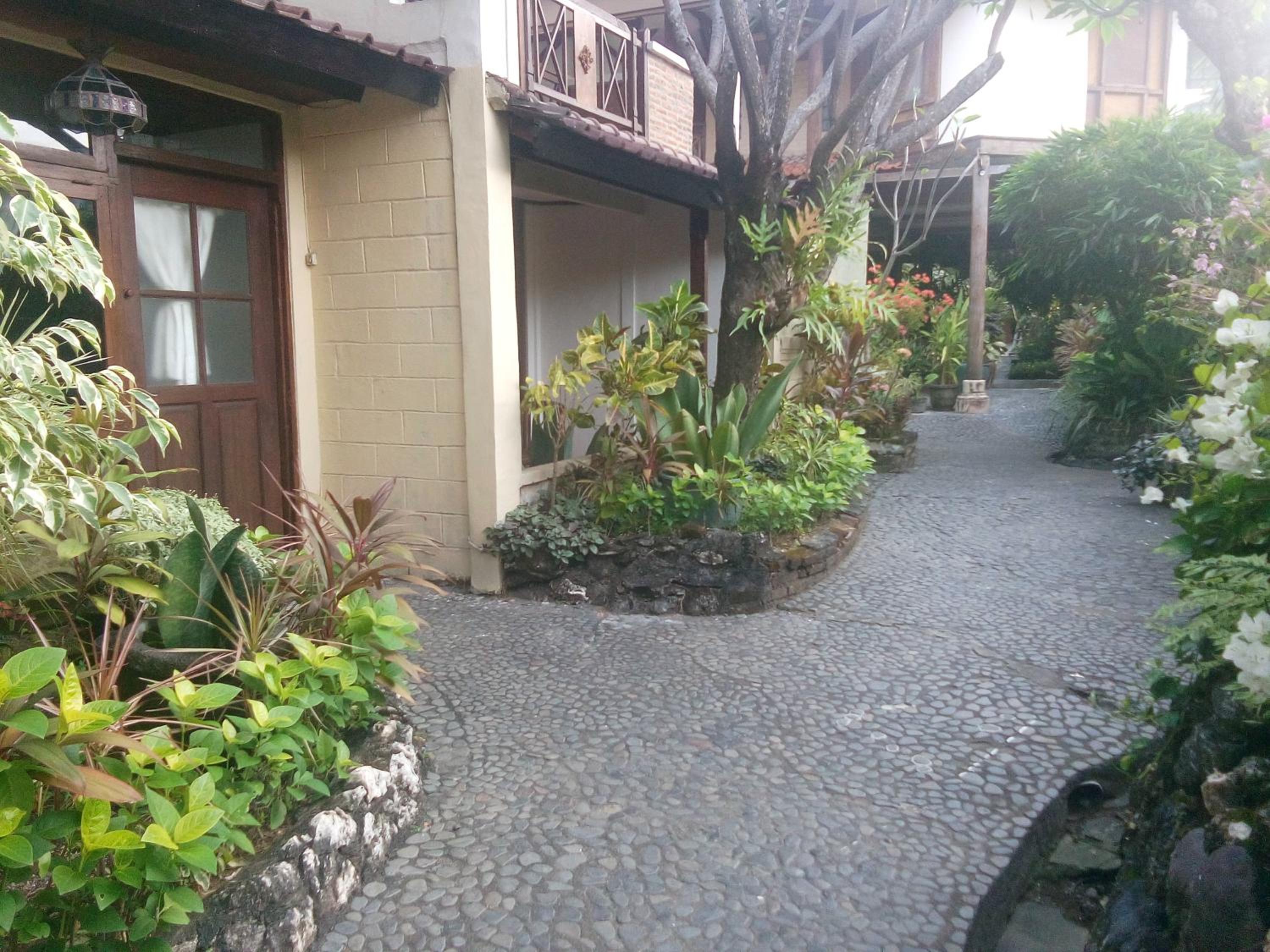 Gazebo Beach Hotel