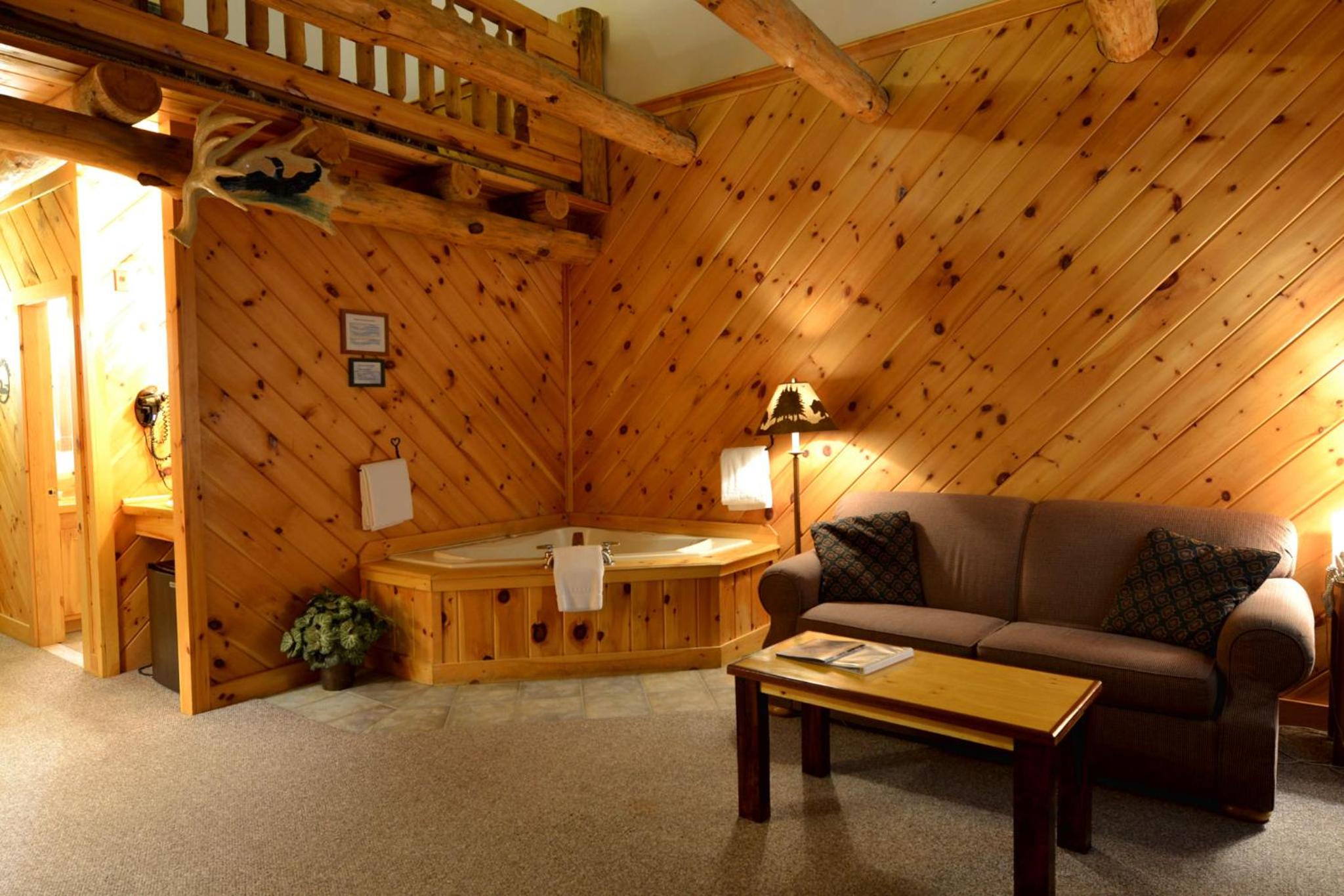 New England Inn & Lodge view 2