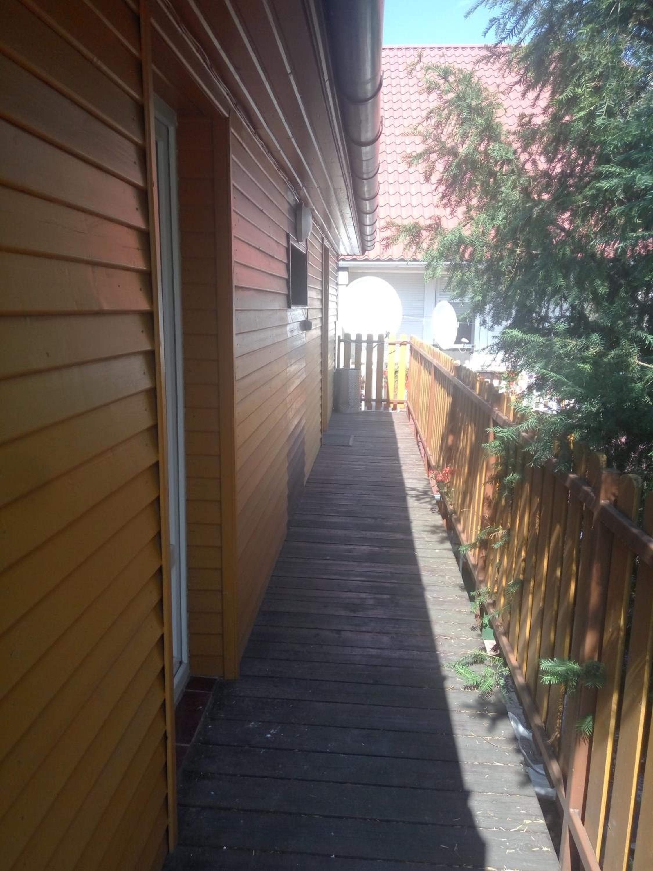 Photo 32