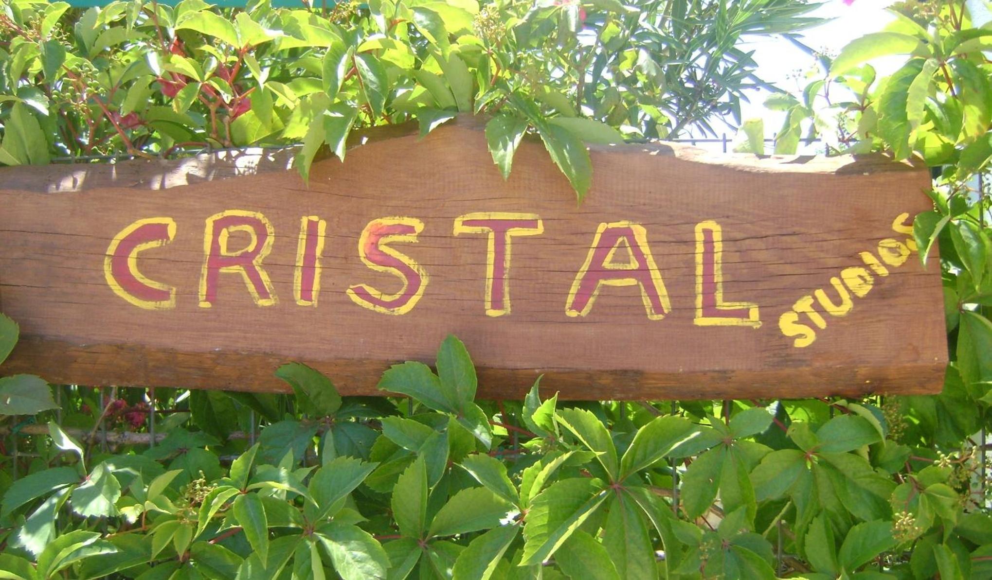 Cristal Studios